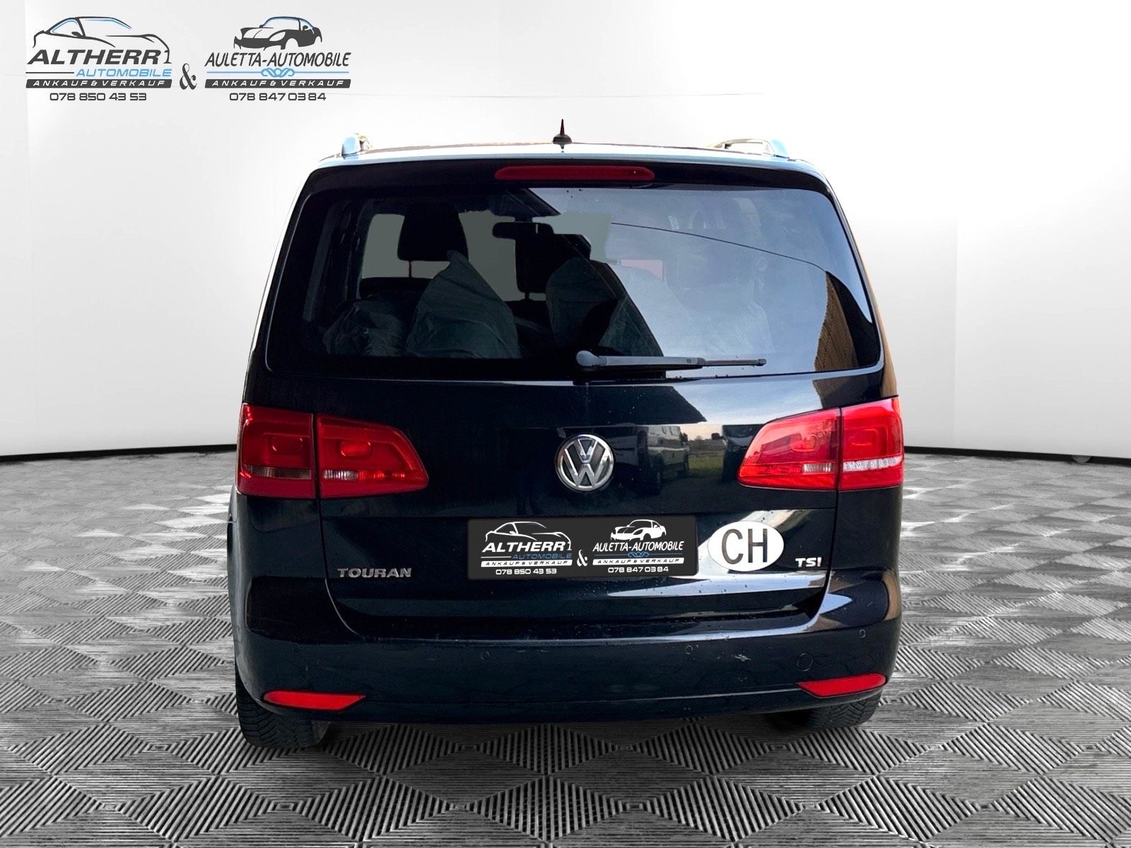 VW Touran 1.4 TSI Highline-image-6