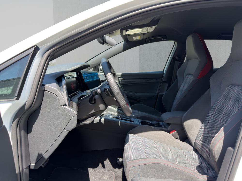 VW Golf 2.0 TSI GTI DSG-image-5