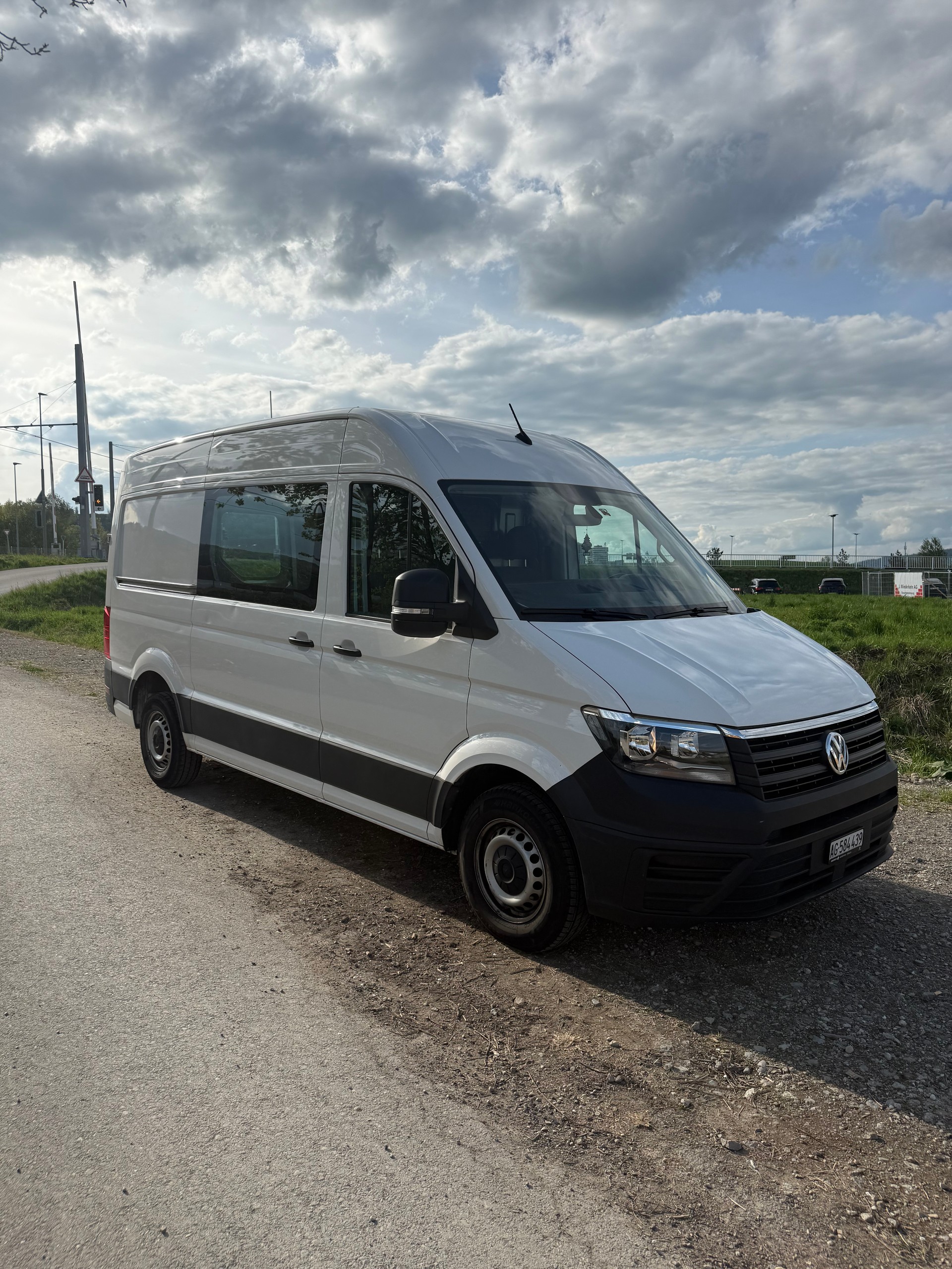 VW CRAFTER-image-0
