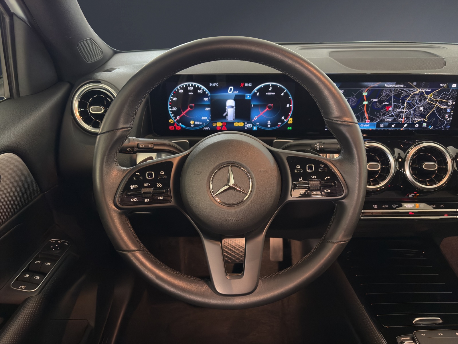 Image MERCEDES-BENZ GLB-200 GLB 200 d Style 4 MATIC