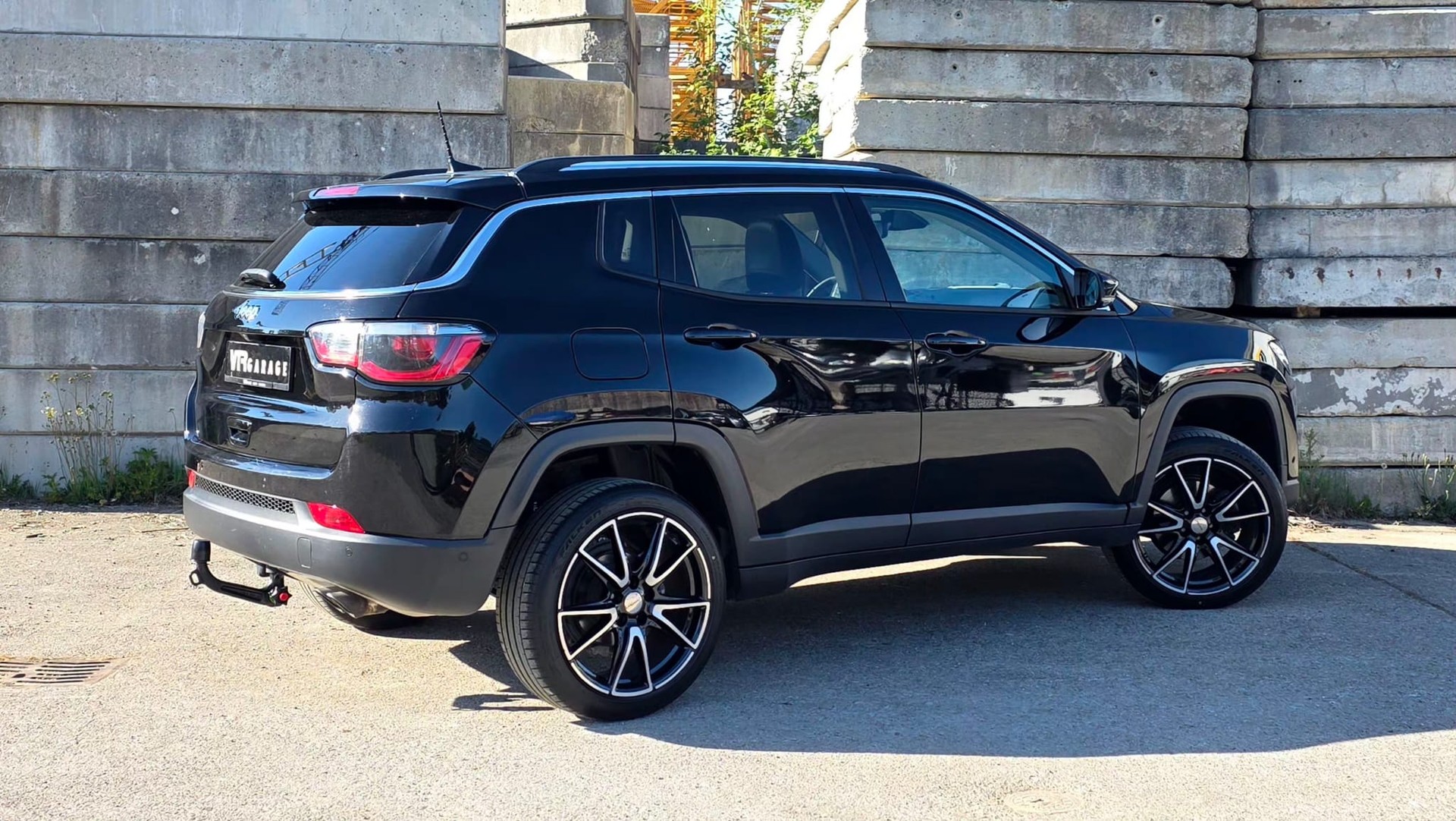 JEEP Compass 1.4 Turbo Limited AWD 9ATX-image-3