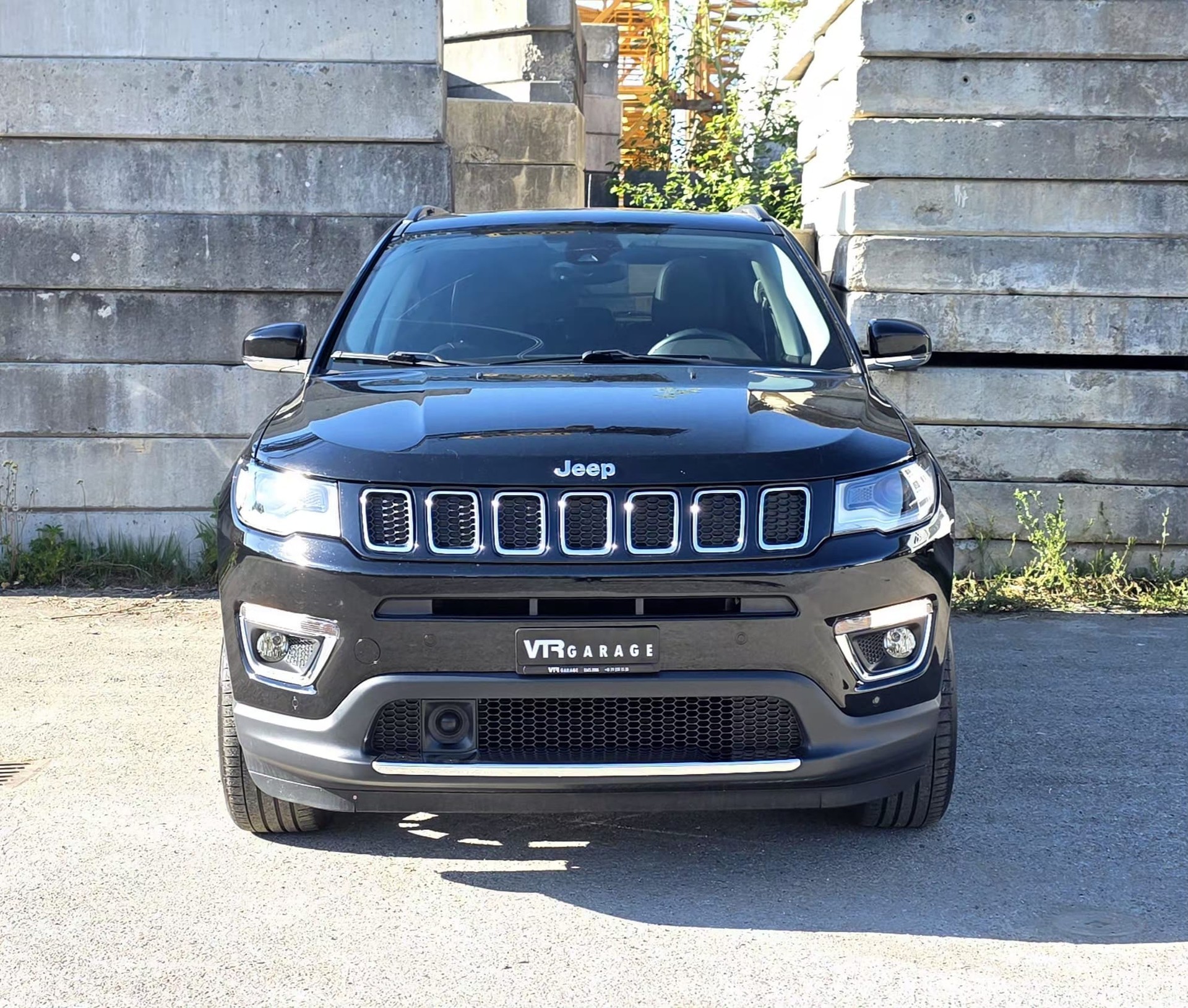 JEEP Compass 1.4 Turbo Limited AWD 9ATX-image-2