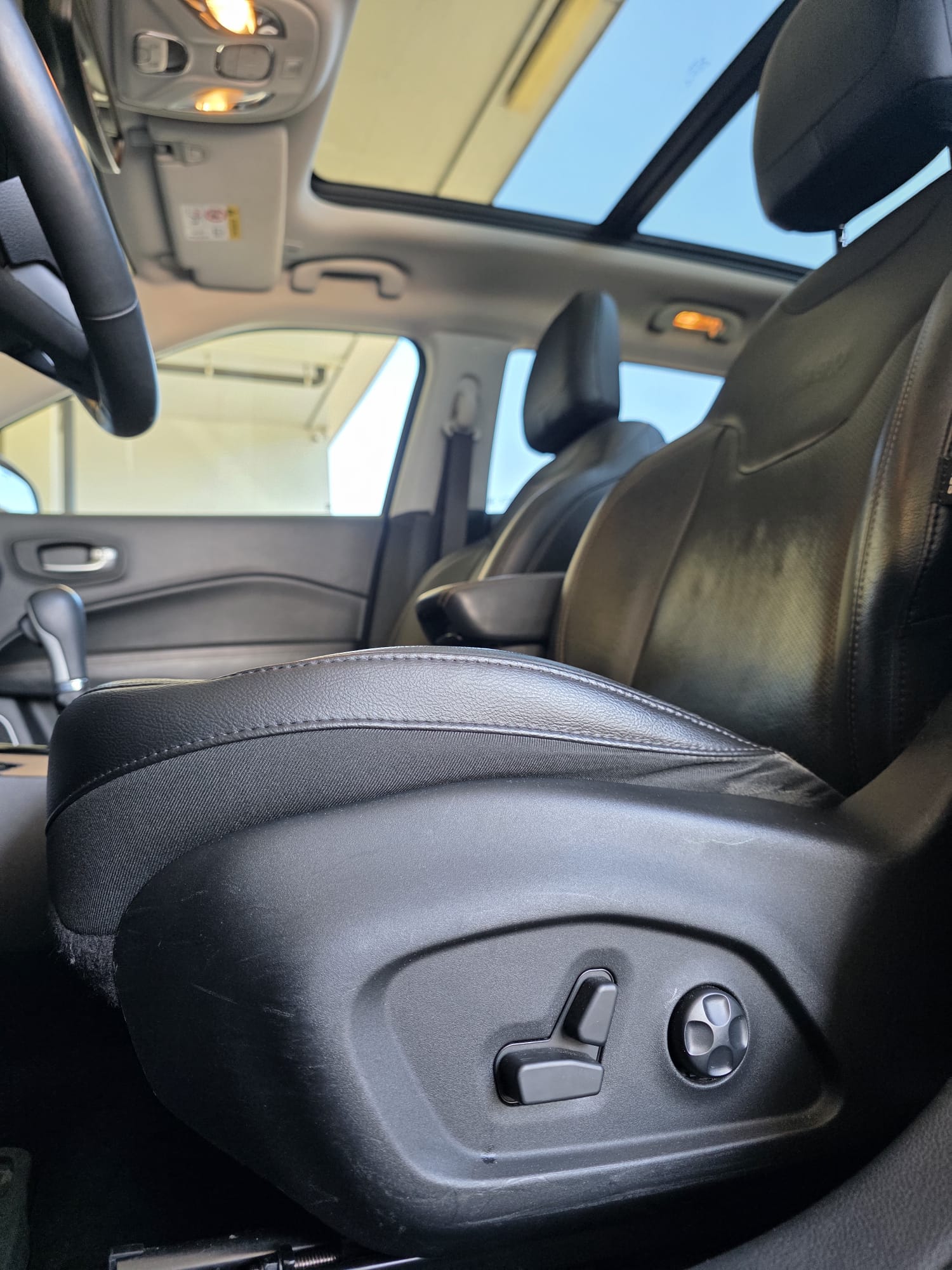 JEEP Compass 1.4 Turbo Limited AWD 9ATX-image-13
