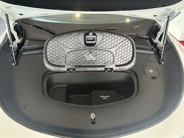 MG IM6 EV 100kWh Performance 20"-image-13