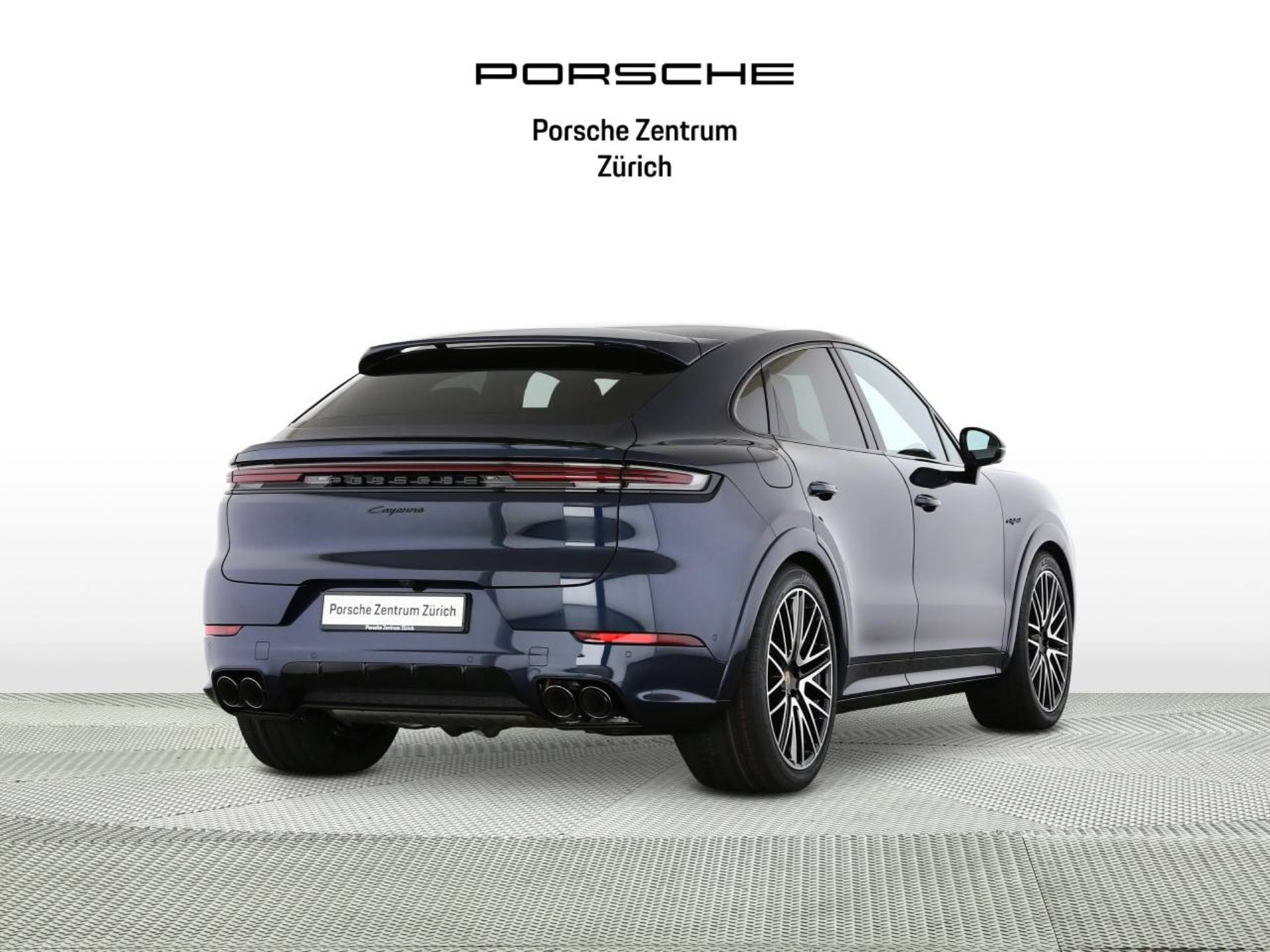 PORSCHE Cayenne E-Hybrid Coupé Black Edition-showroom-element-2