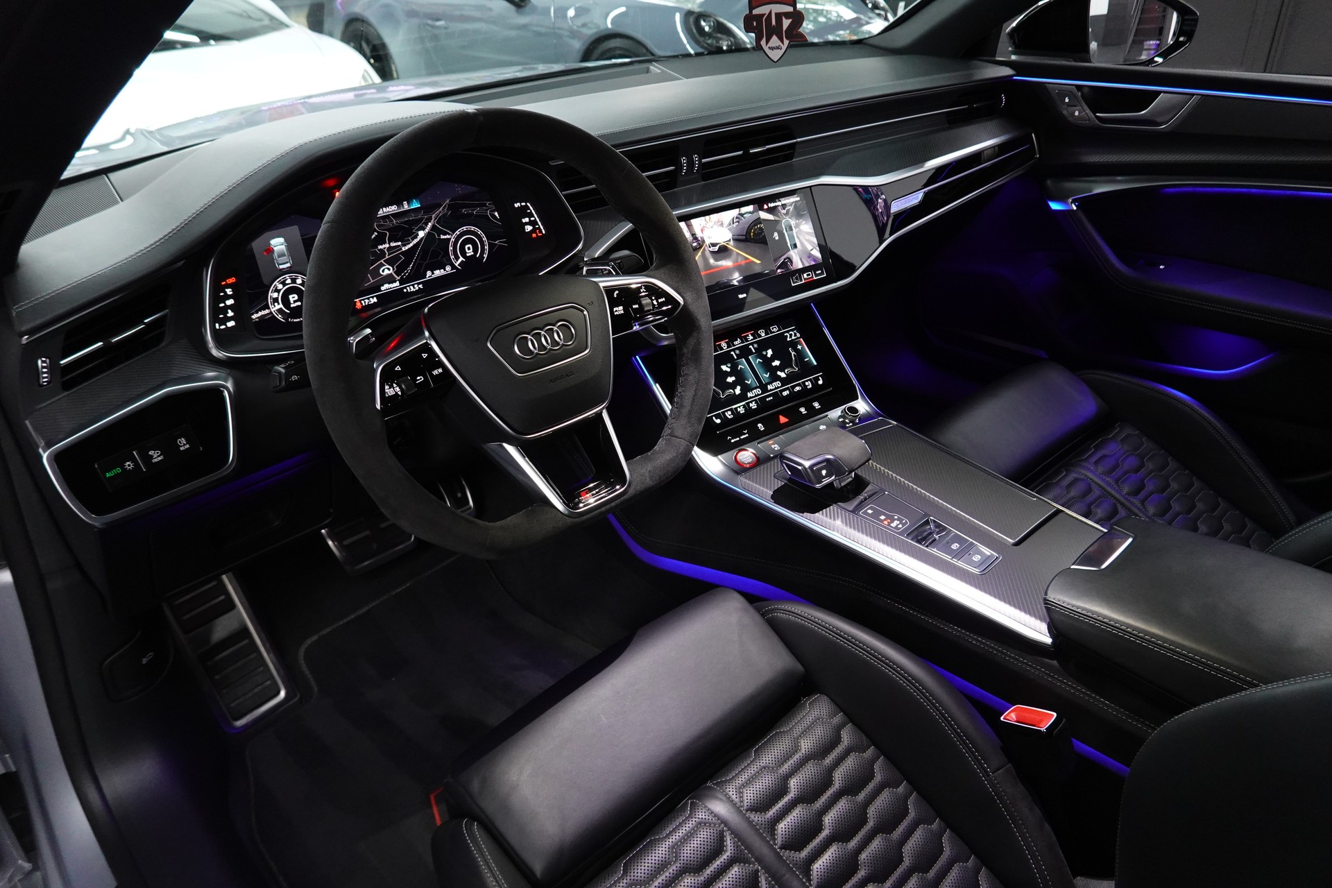 AUDI RS7 SPORTBACK MHEV 600PS TRAUM LIMO CARBON // BC-FORGED 22" // APR-image-31