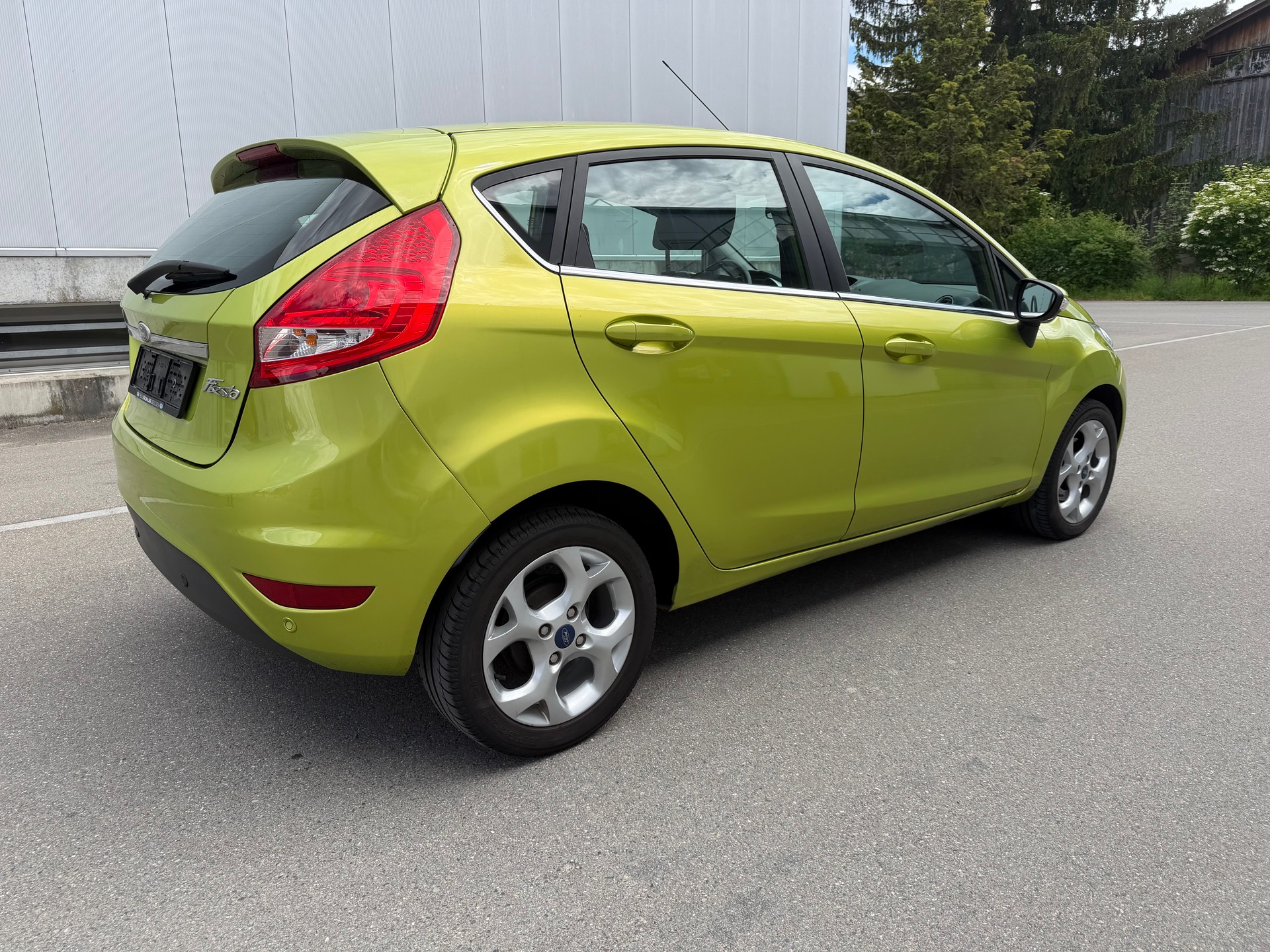 FORD Fiesta 1.4 16V Trend-image-5