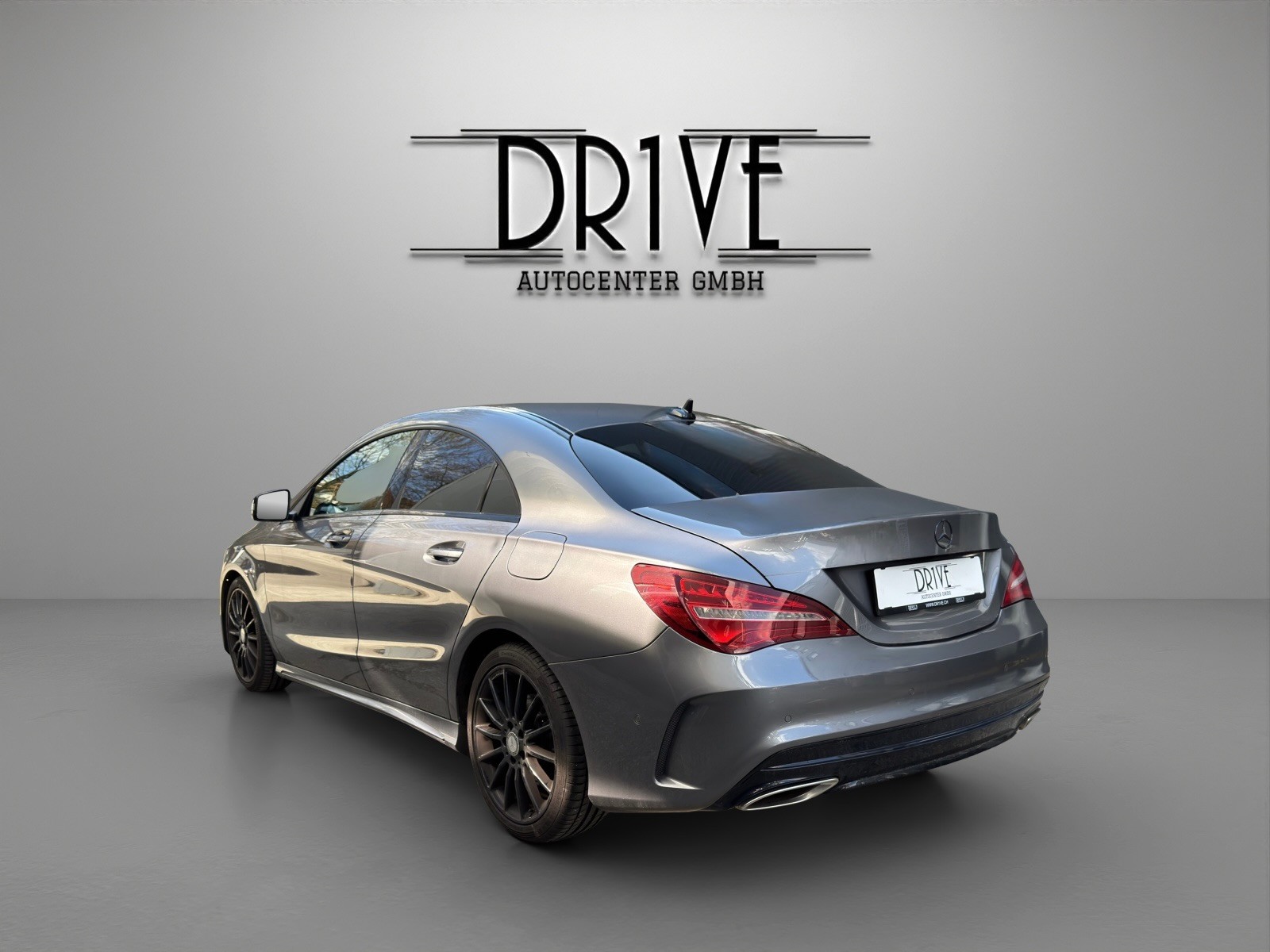 MERCEDES-BENZ CLA 220 d AMG Line 4Matic 7G-DCT-image-6