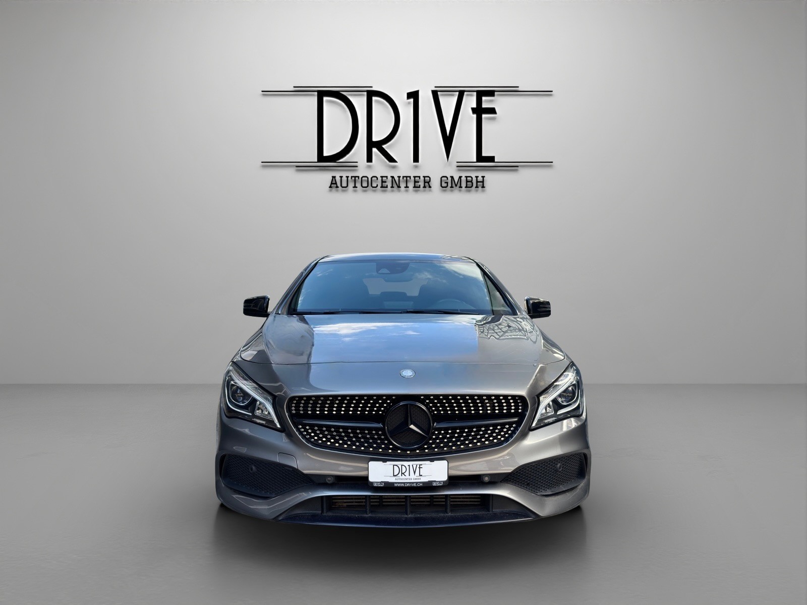 MERCEDES-BENZ CLA 220 d AMG Line 4Matic 7G-DCT-image-1