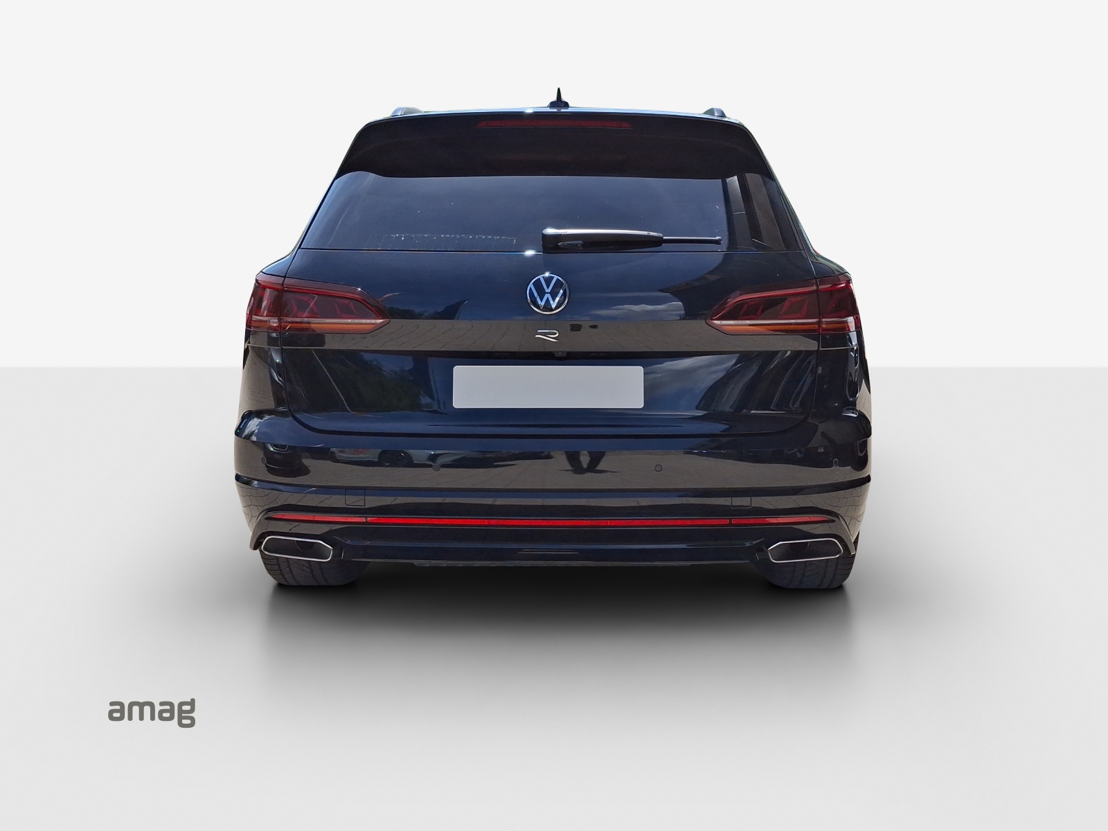 VW Touareg 3.0 TSI eHybrid R Tiptronic-image-3