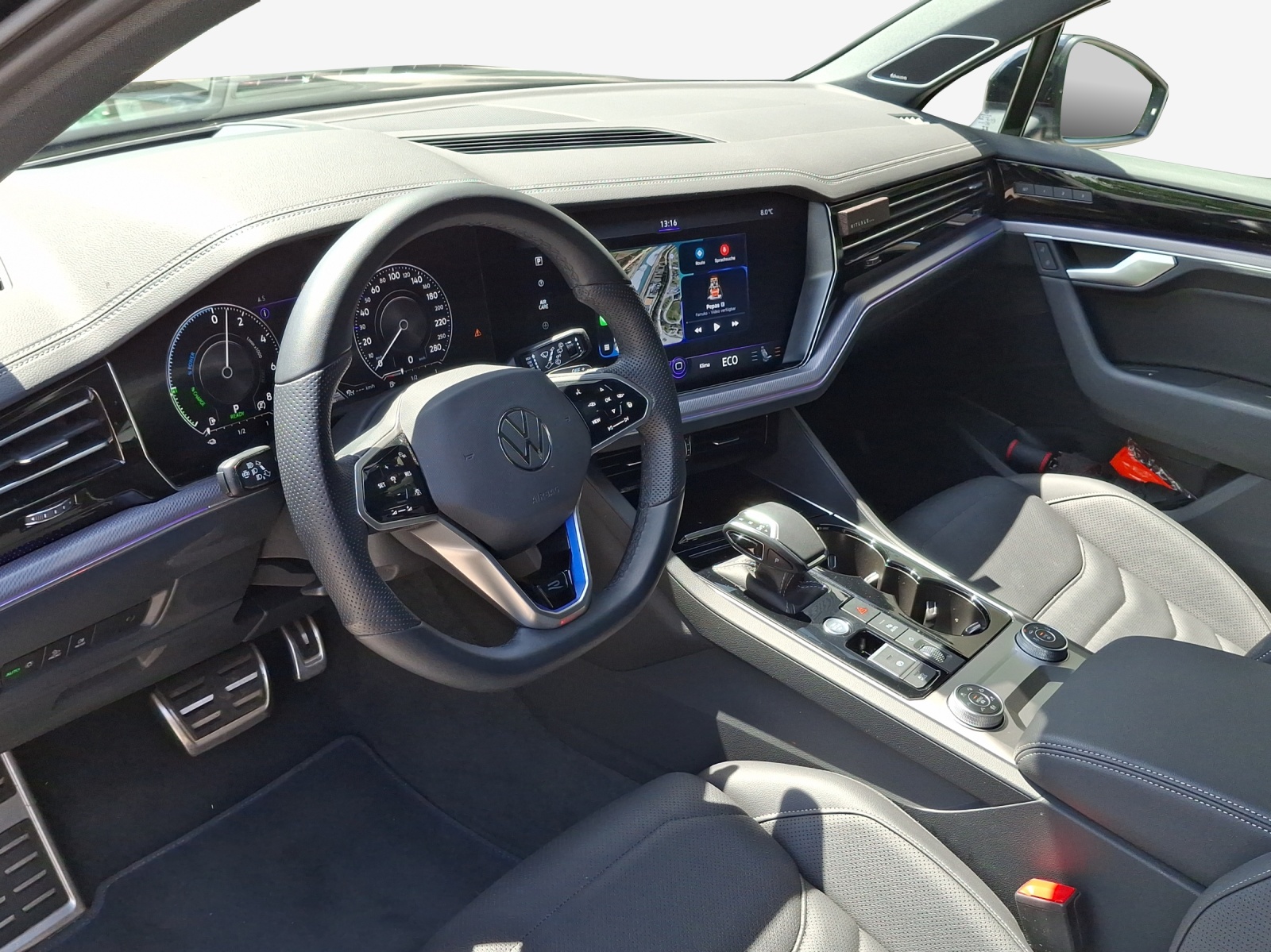 VW Touareg 3.0 TSI eHybrid R Tiptronic-image-7