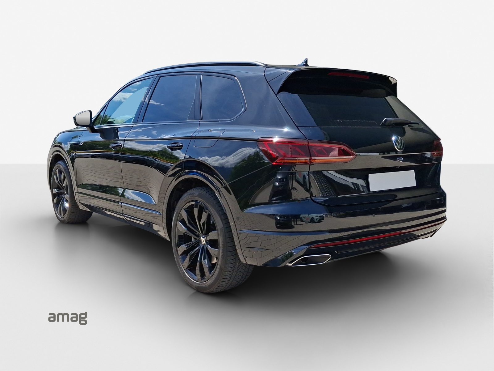 VW Touareg 3.0 TSI eHybrid R Tiptronic-image-2