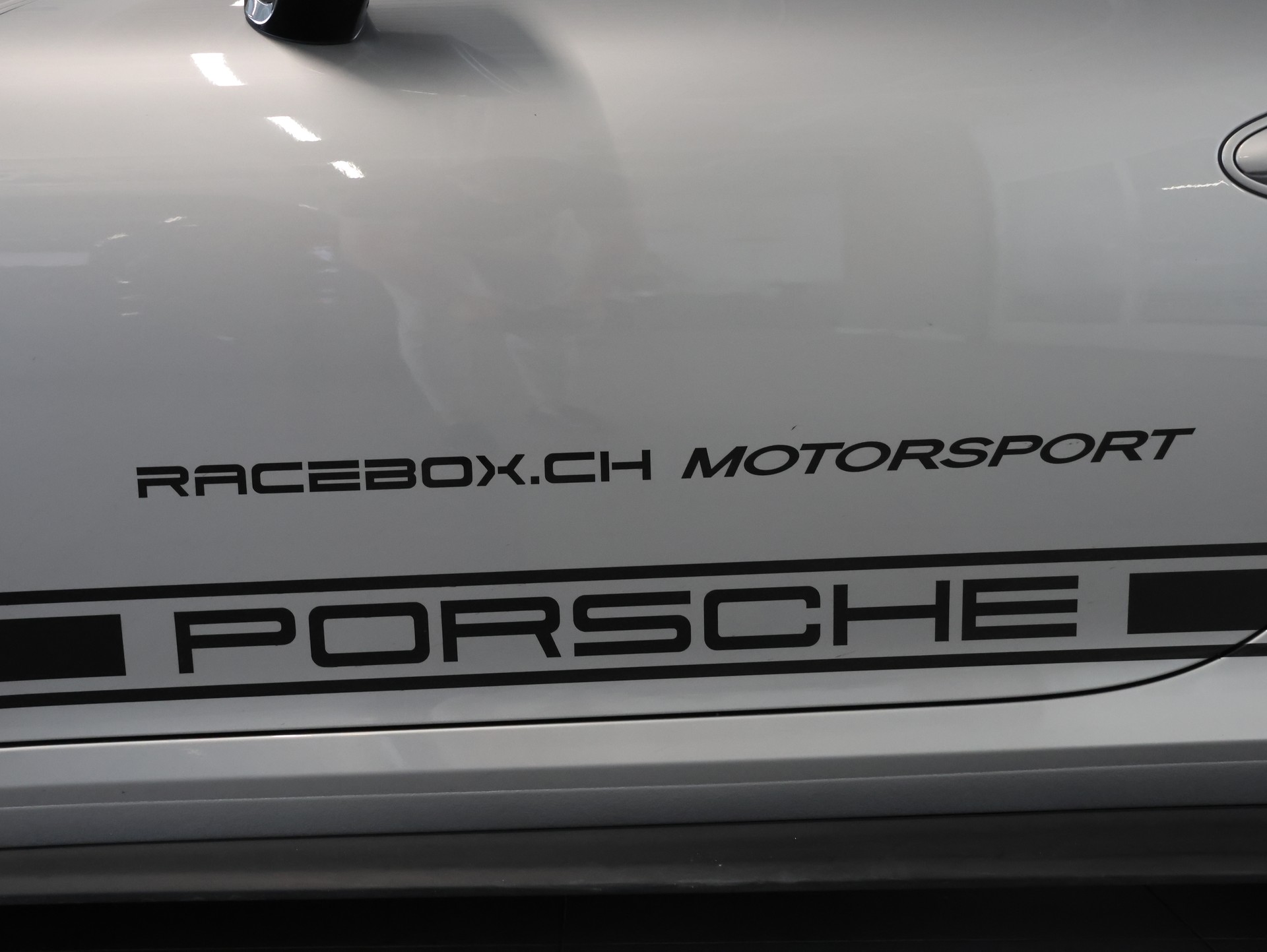 PORSCHE 911 GT3 RS PDK *Sport Chrono* *Aero Packet* *Sportabgassanlage*-image-16