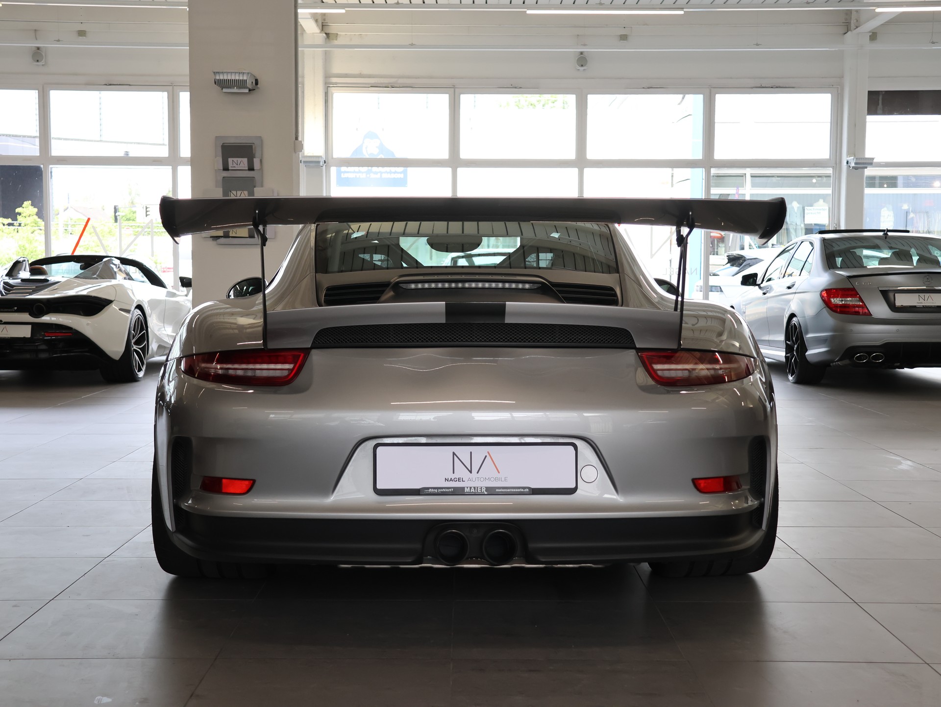 PORSCHE 911 GT3 RS PDK *Sport Chrono* *Aero Packet* *Sportabgassanlage*-image-4