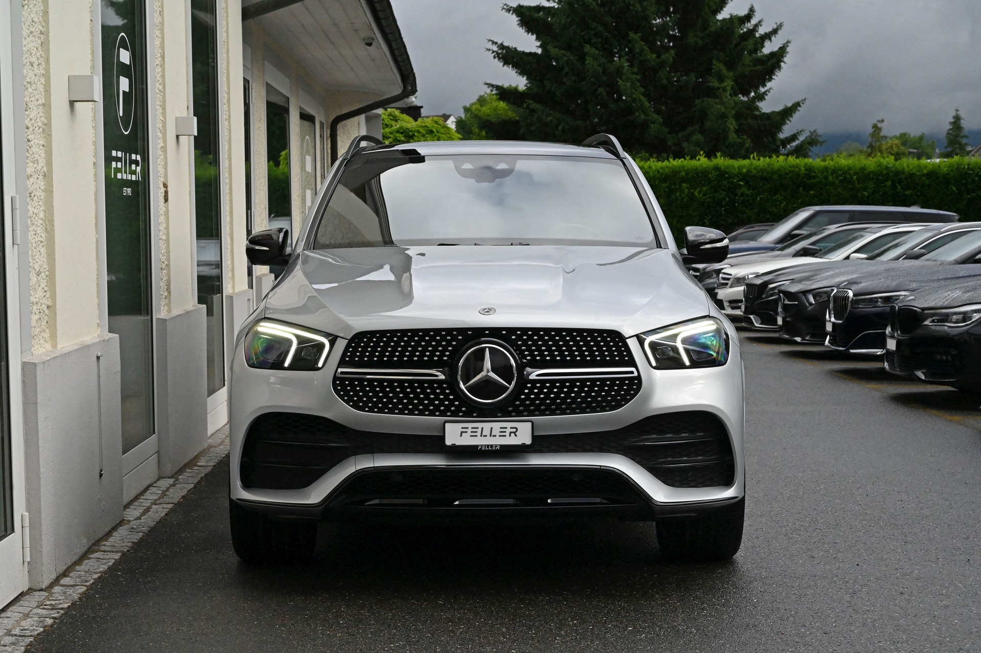 MERCEDES-BENZ GLE 400 d 4Matic Exclusive 9G-Tronic-showroom-element-2