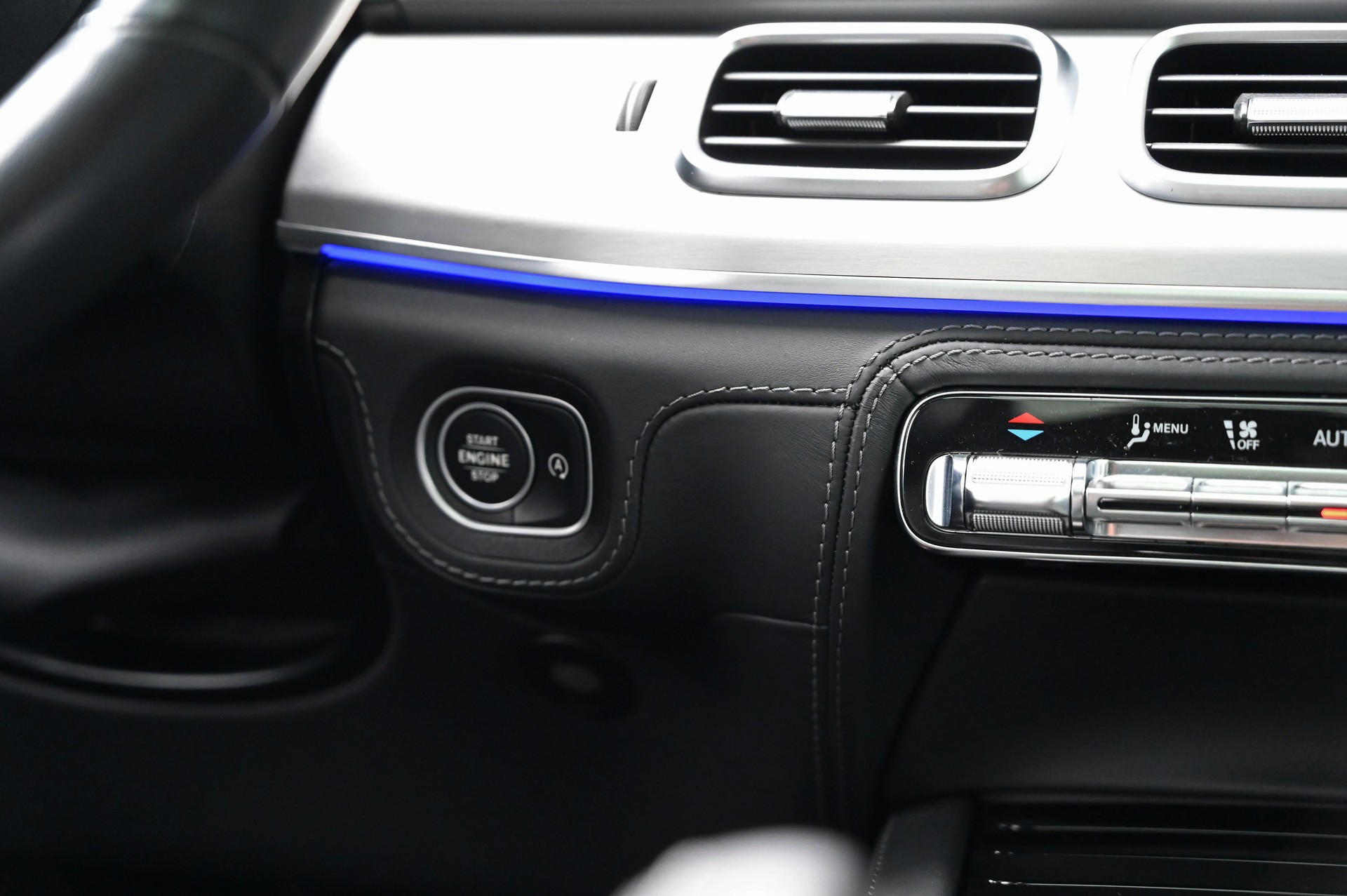 MERCEDES-BENZ GLE 400 d 4Matic Exclusive 9G-Tronic-image-18