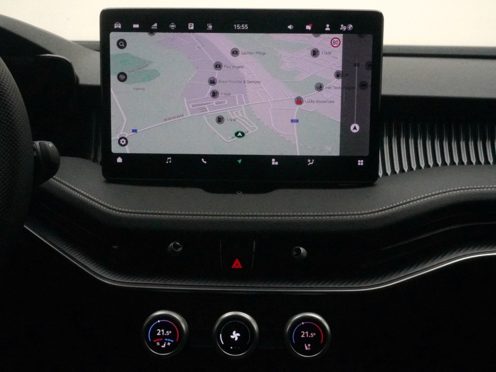 SKODA Superb 1.5 TSI Plug-in-Hybrid Sportline DSG-image-16