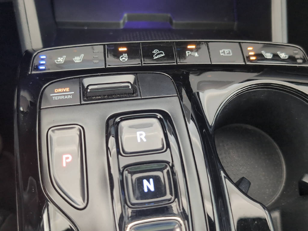 HYUNDAI TUCSON 1.6 T-GDi Hybrid N-Line LUX 4WD-image-17