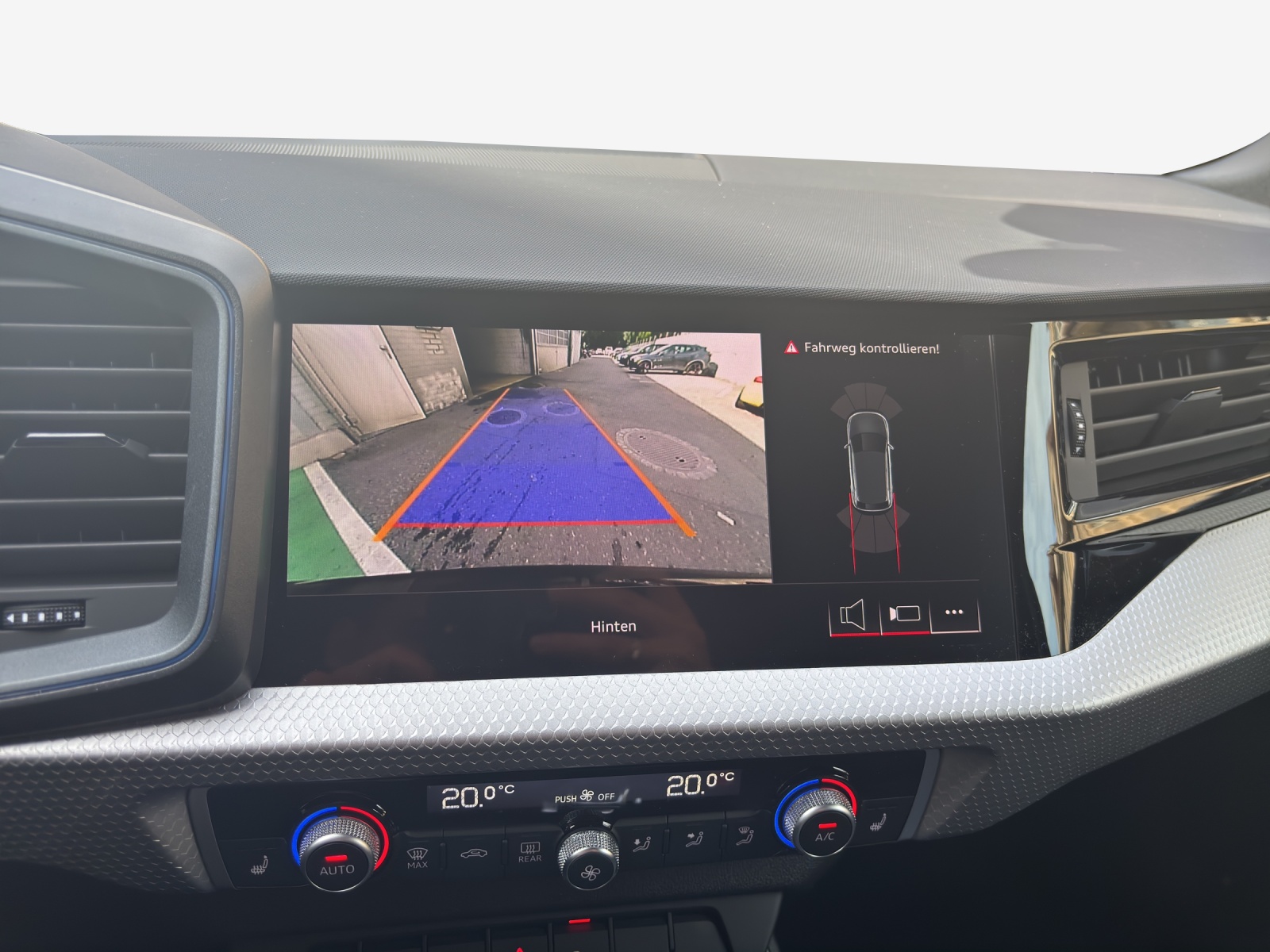 AUDI A1 Sportback 30 TFSI S Line S-tronic-image-13