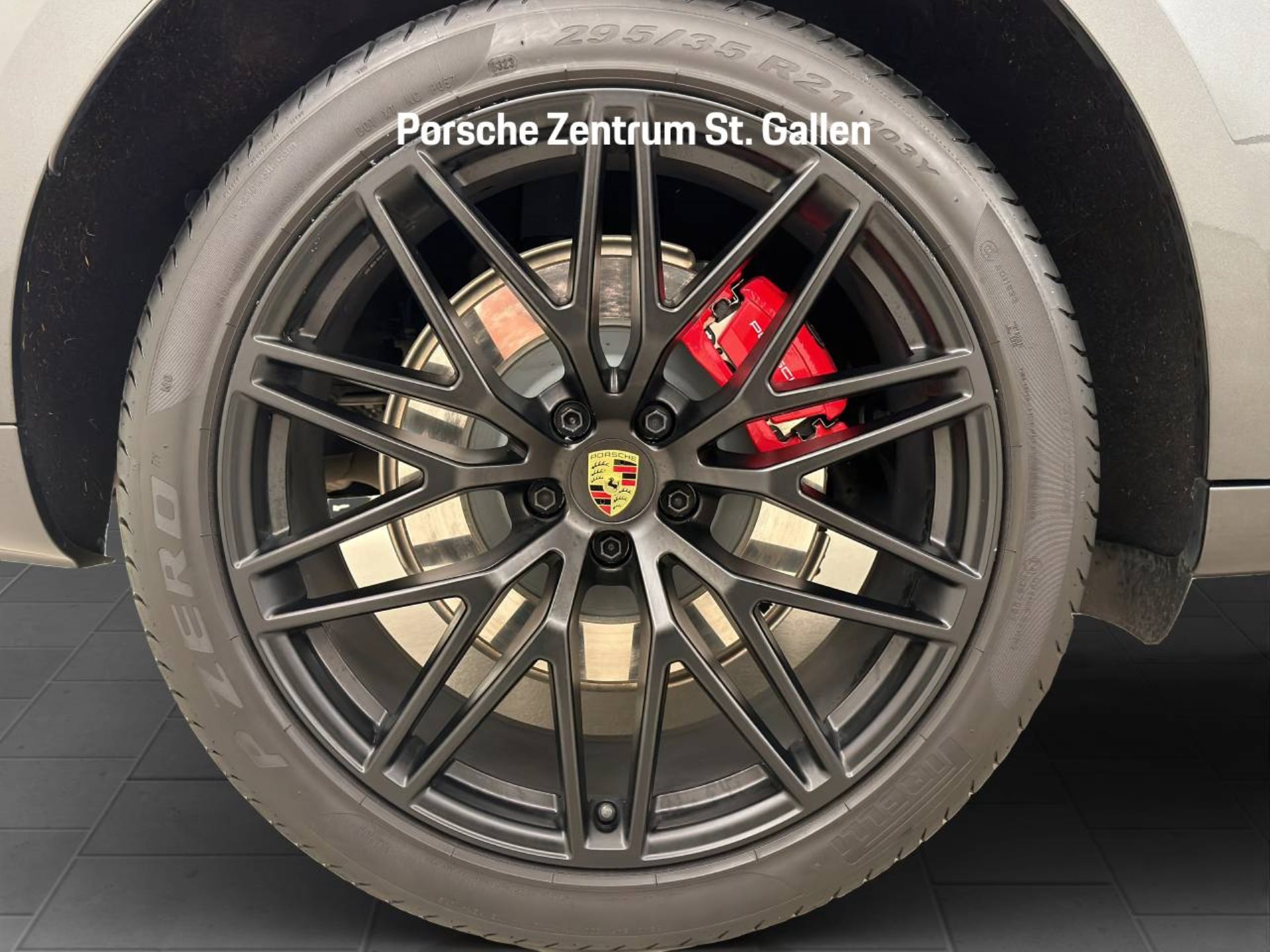 PORSCHE Macan GTS-image-11