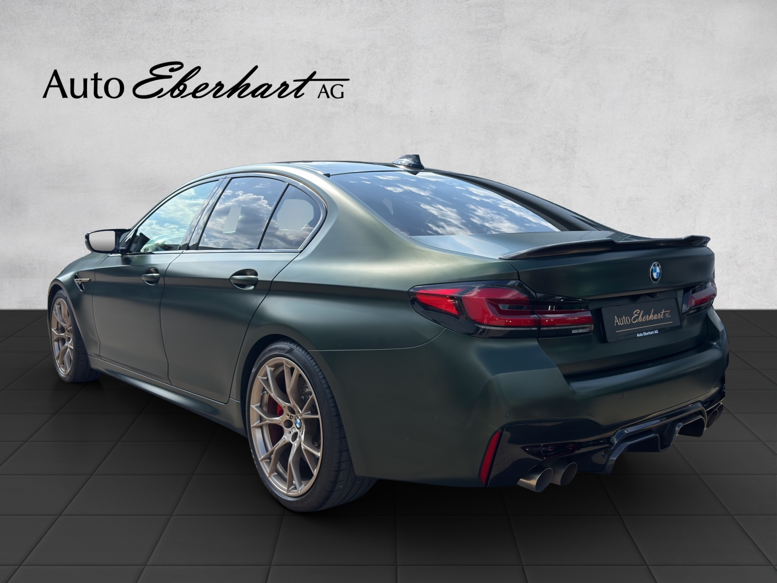 BMW M5 xDrive CS-image-1