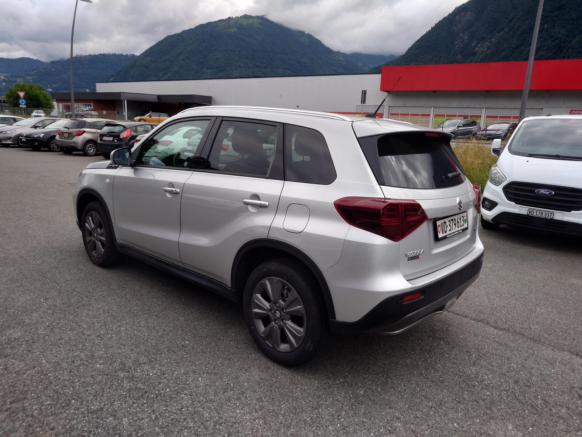 SUZUKI Vitara 1.4 T Compact+ Hybrid 4x4-showroom-element-2
