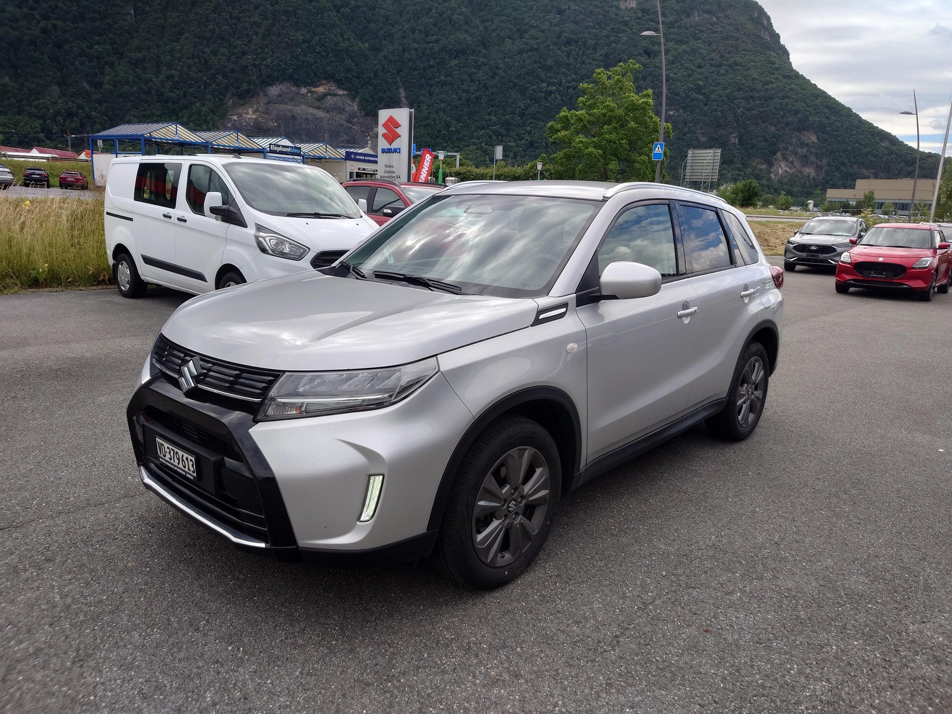 SUZUKI Vitara 1.4 T Compact+ Hybrid 4x4-showroom-element-1