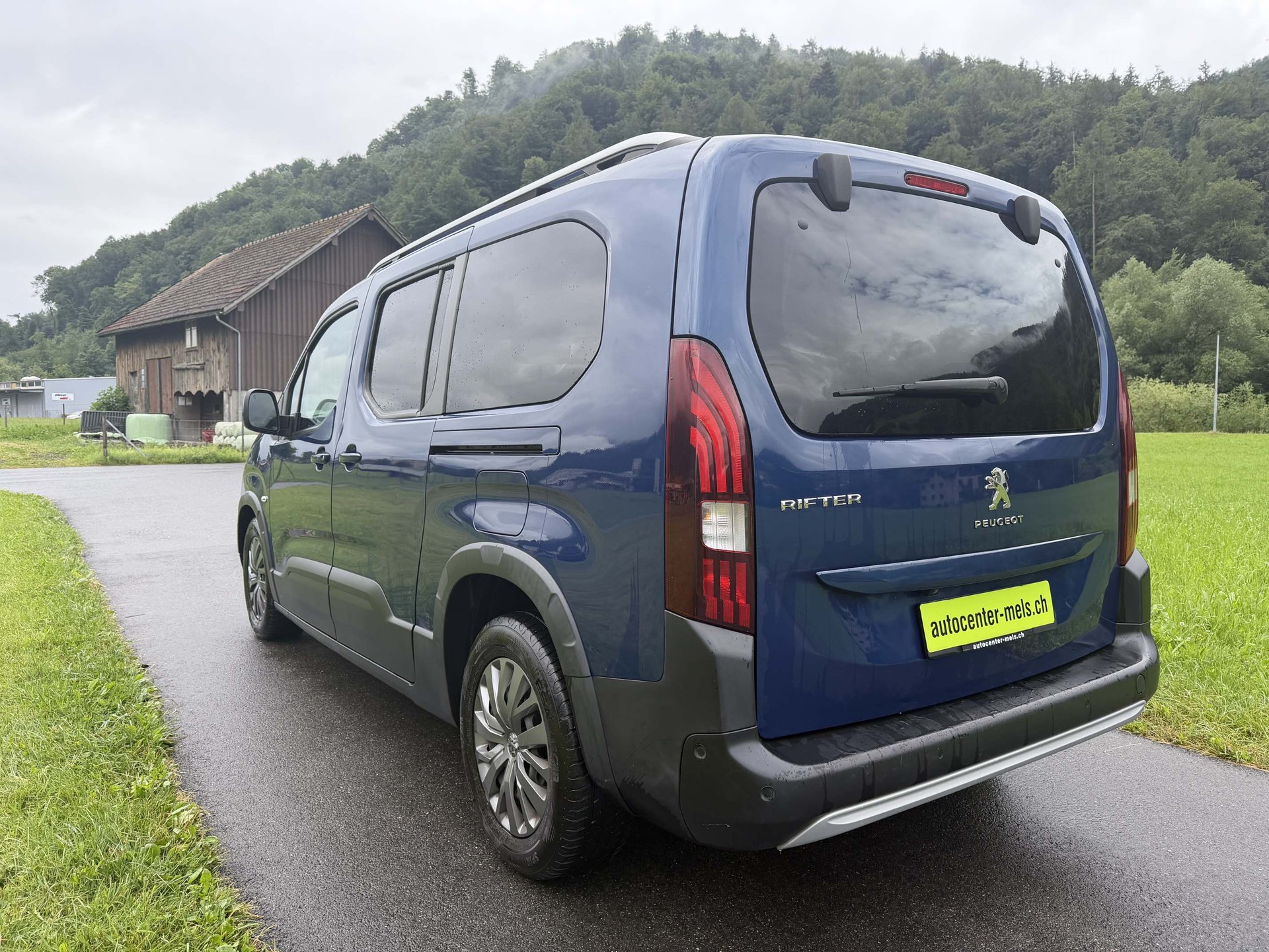 PEUGEOT Rifter Long 1.5 BlueHDi 100 Allure-image-5
