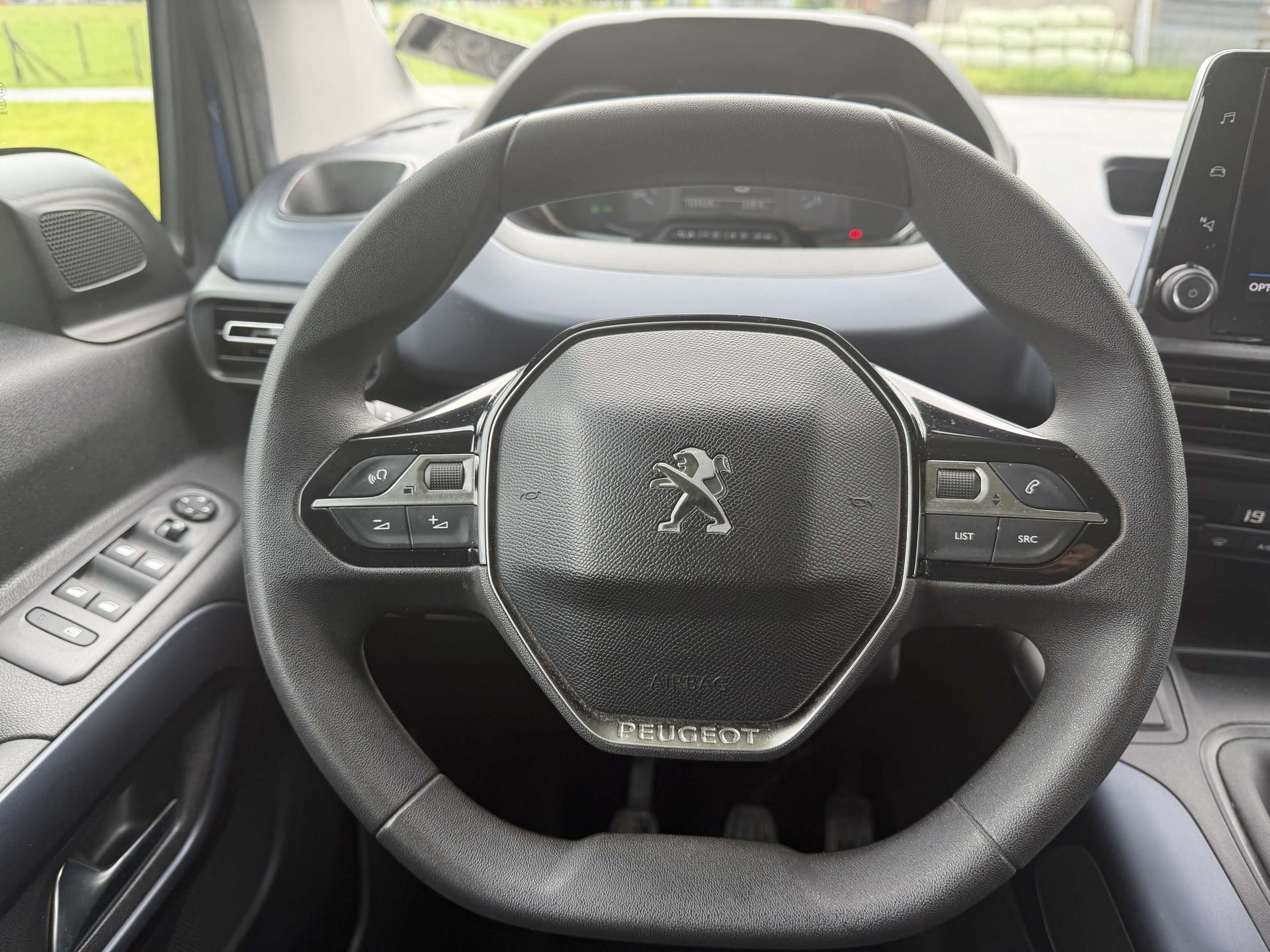 PEUGEOT Rifter Long 1.5 BlueHDi 100 Allure-image-15