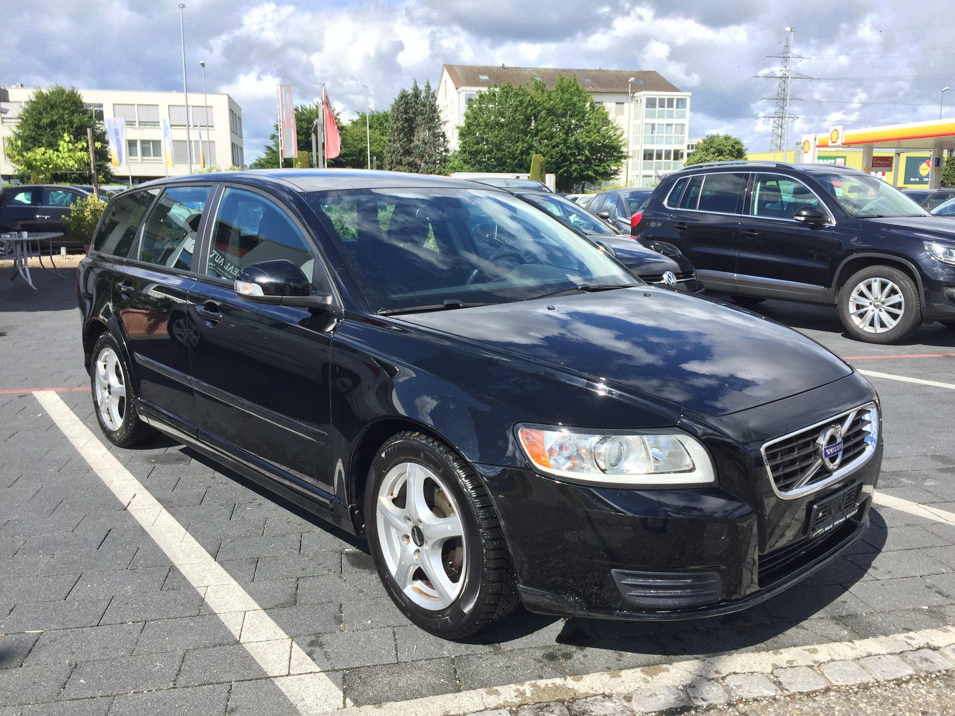 VOLVO V50 DRIVe Start/Stop Momentum-image-1