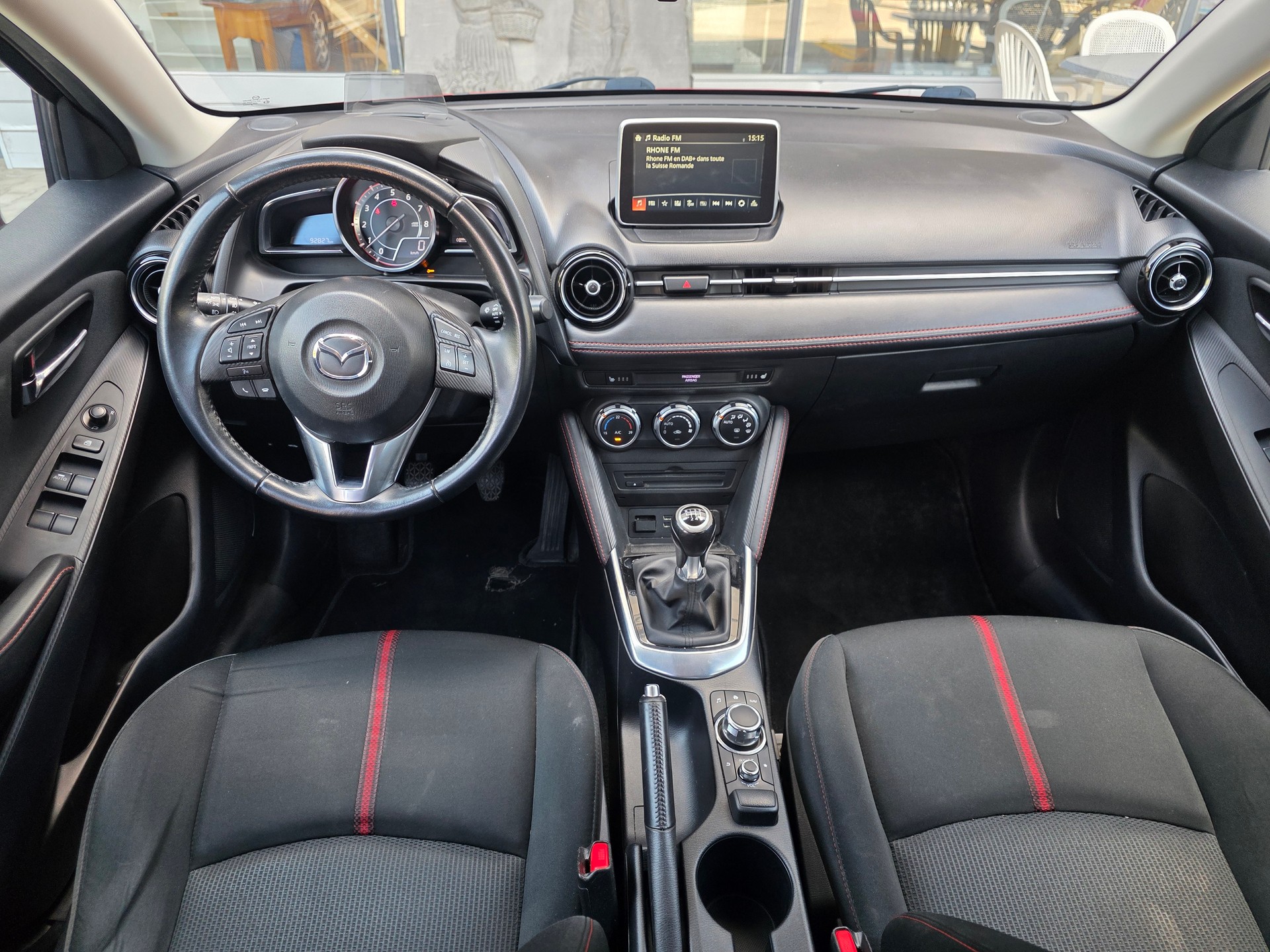 MAZDA 2 1.5i 16V Skyactiv-G Revolution-image-6