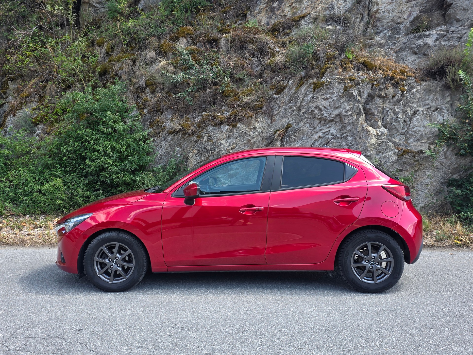 MAZDA 2 1.5i 16V Skyactiv-G Revolution-image-1