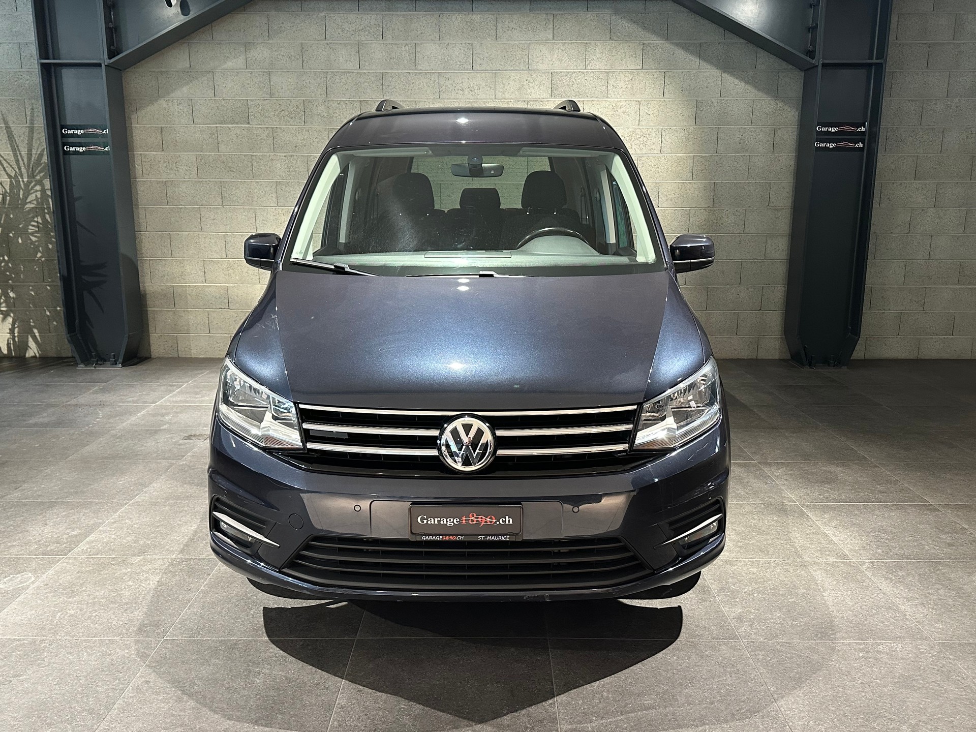 VW Caddy 2.0 TDI Comfortline 4Motion-image-2