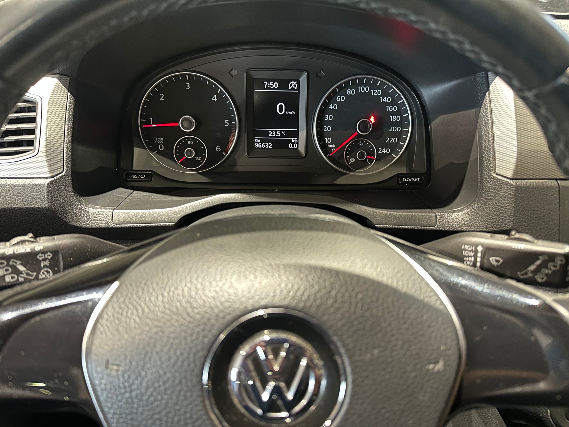 VW Caddy 2.0 TDI Comfortline 4Motion-image-10