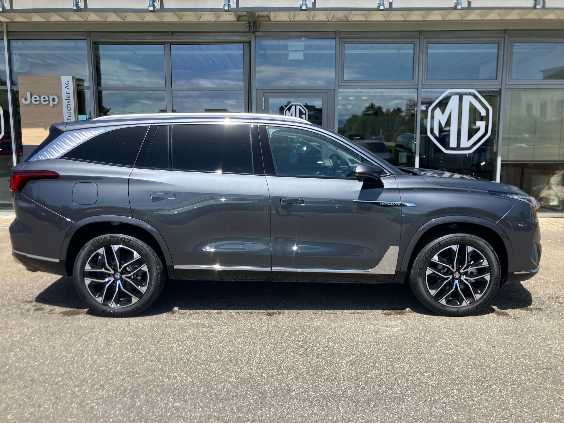 MG S9 1.5 T PHEV Premium-image-0