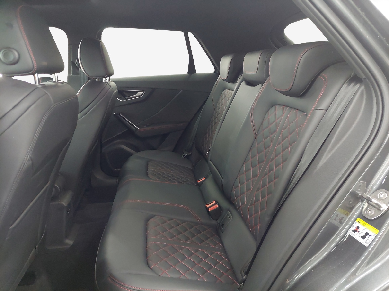 AUDI Q2 40 TFSI S line Attraction quattro S-tronic-image-11