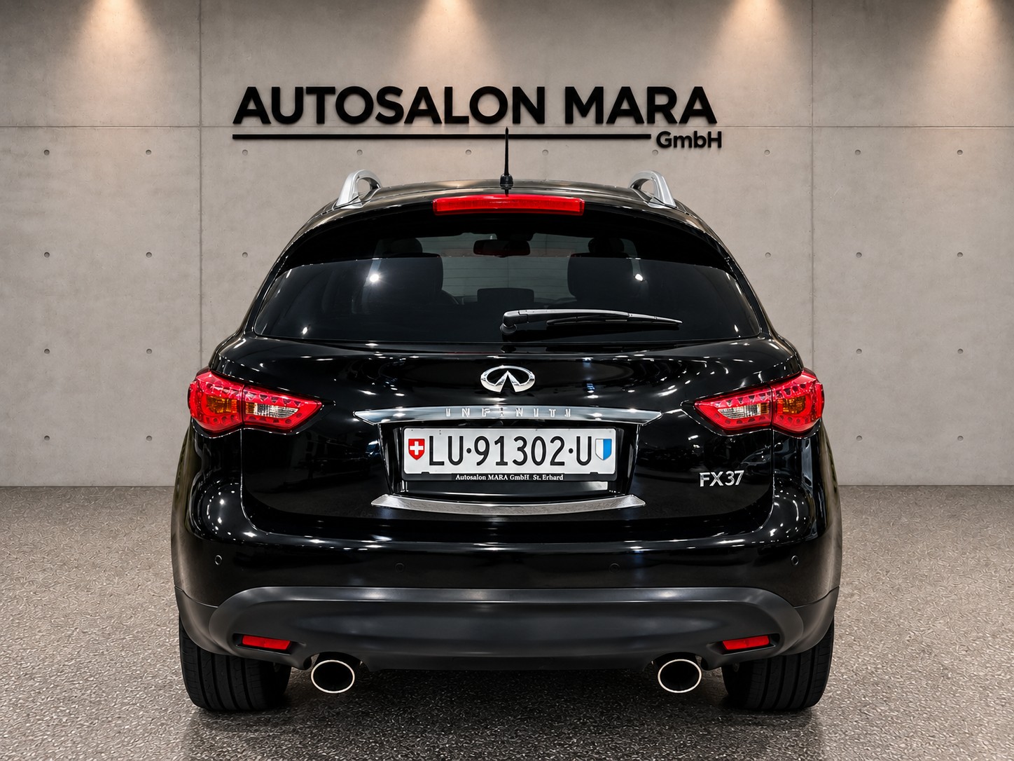 INFINITI FX37 GT Premium AWD Automatic-image-4