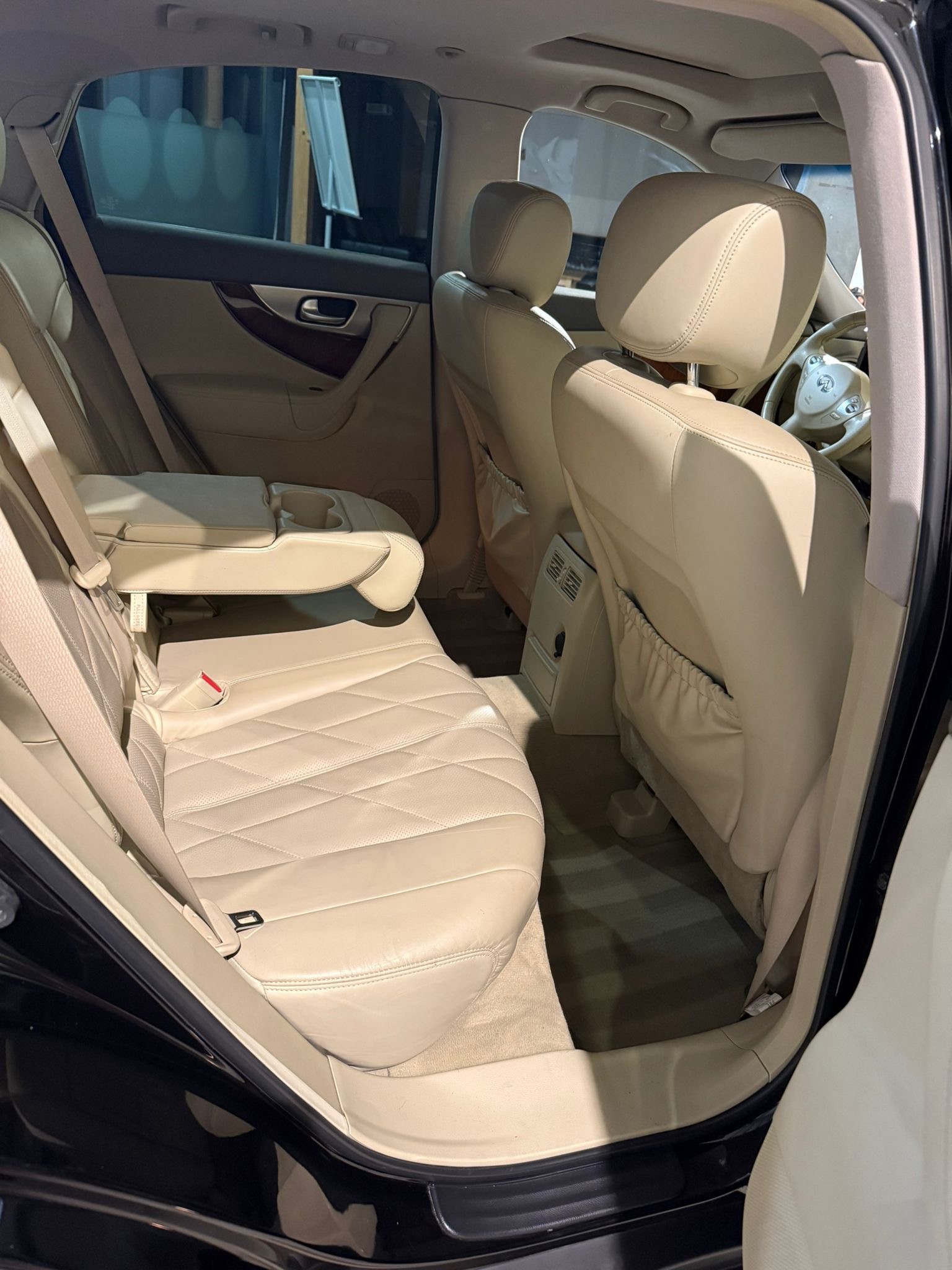 INFINITI FX37 GT Premium AWD Automatic-image-11