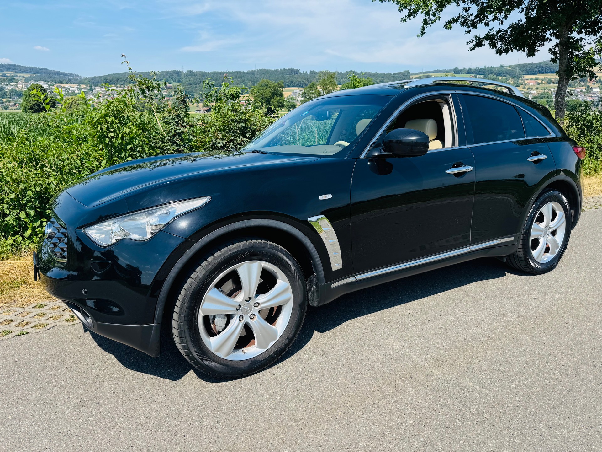 INFINITI FX37 GT Premium AWD Automatic