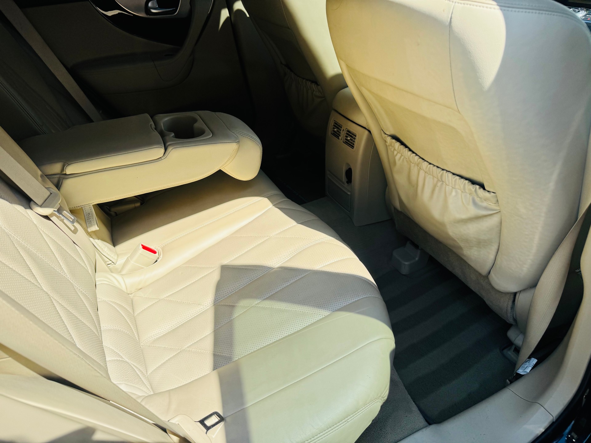 INFINITI FX37 GT Premium AWD Automatic-image-13