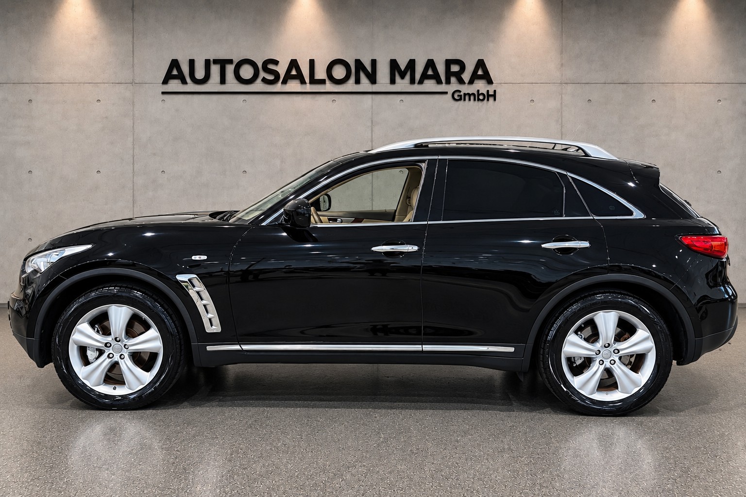INFINITI FX37 GT Premium AWD Automatic-image-1