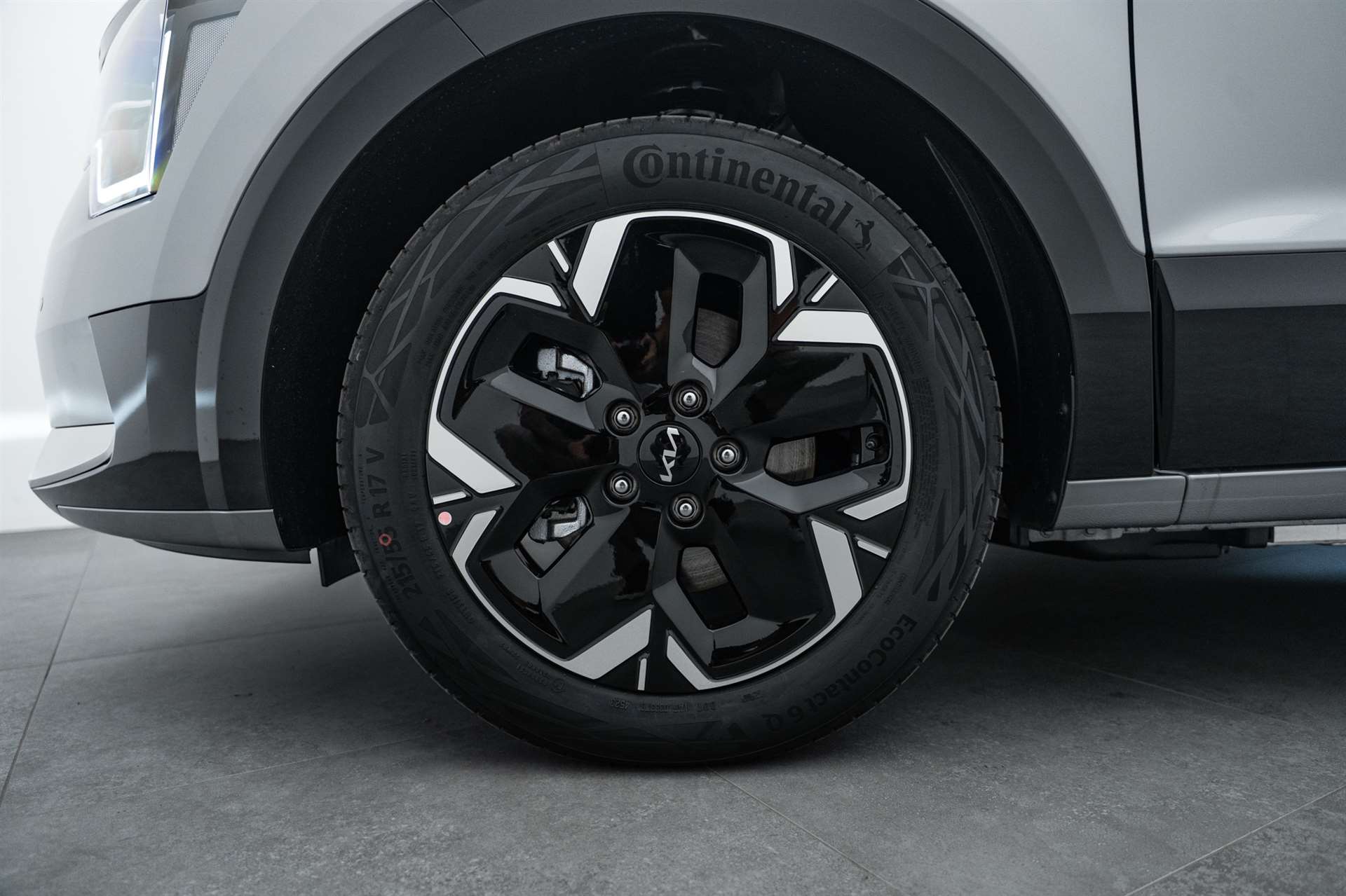 KIA Niro EV 64,8 kWh Light Advanced 204PS Automat-image-4