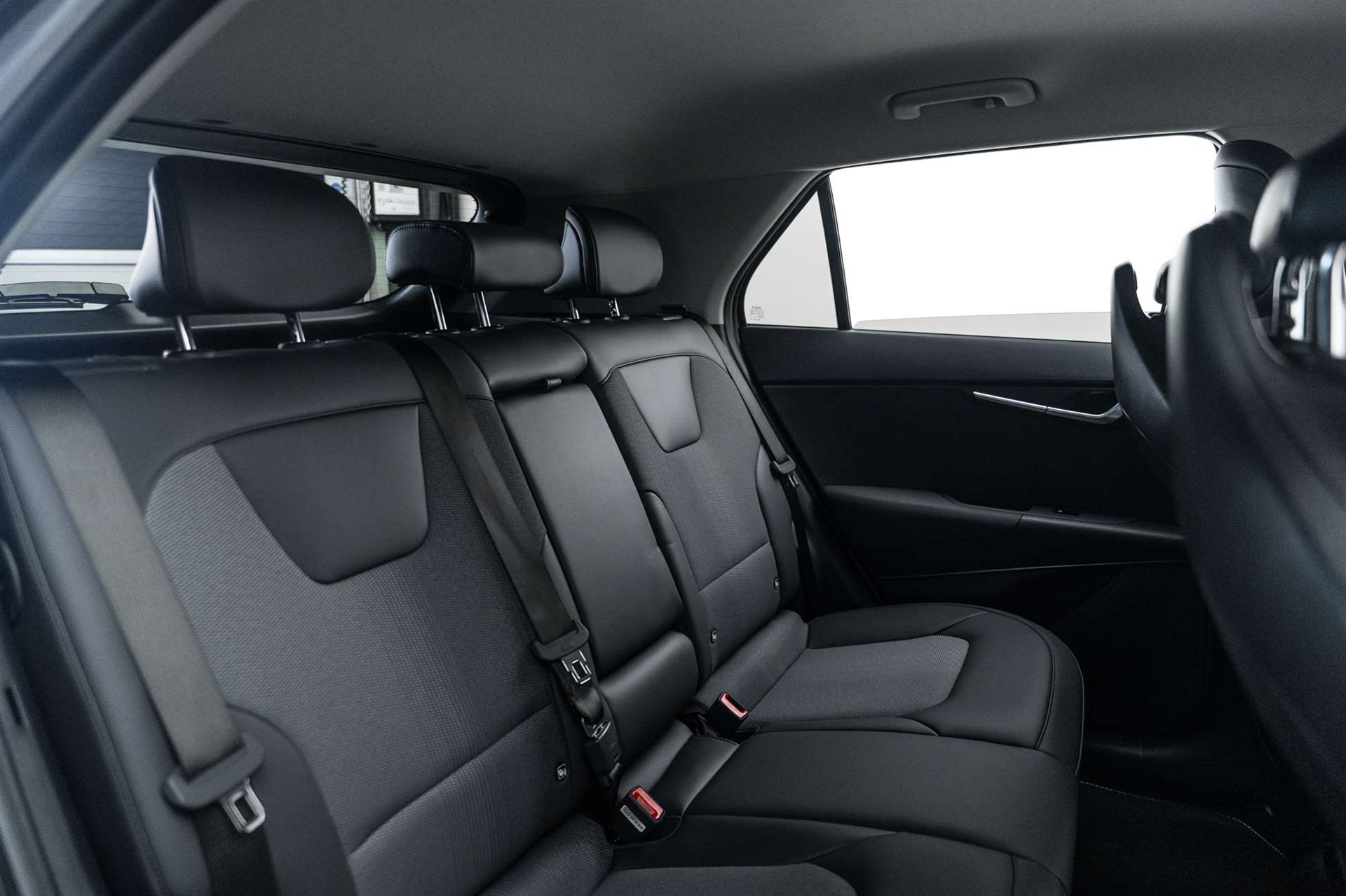 KIA Niro EV 64,8 kWh Light Advanced 204PS Automat-image-12