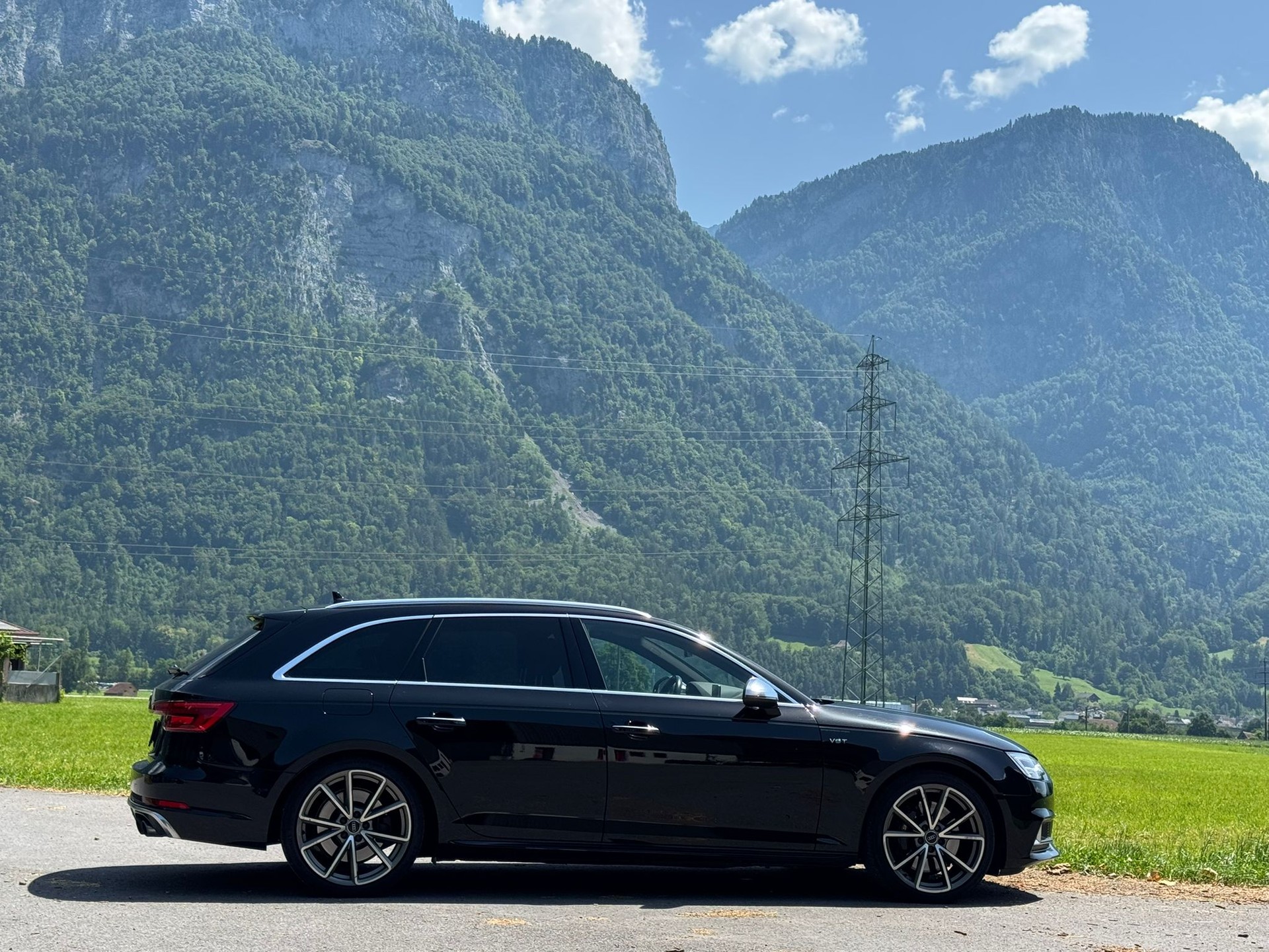 AUDI S4 Avant 3.0 TFSI quattro tiptronic-image-7