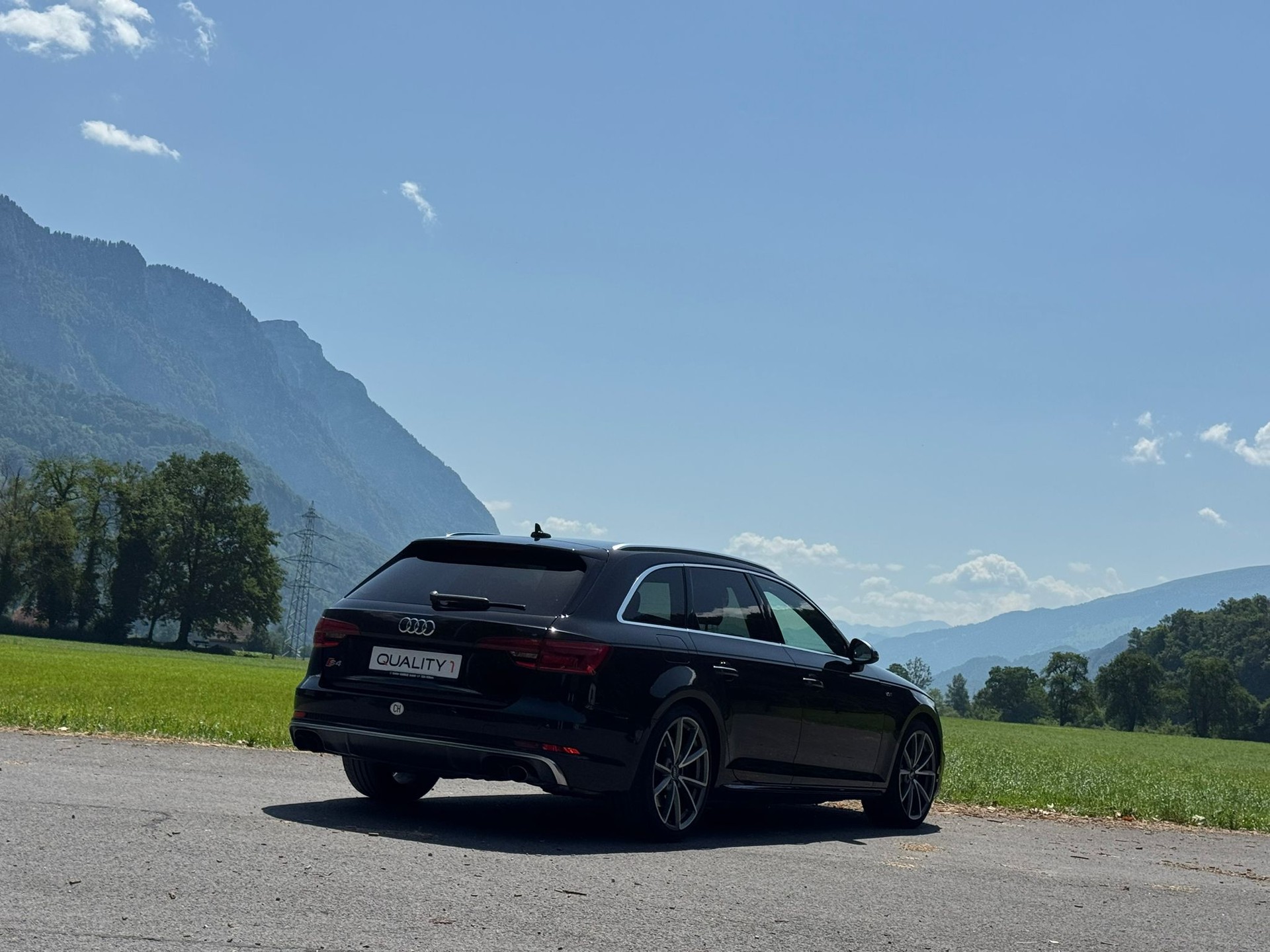 AUDI S4 Avant 3.0 TFSI quattro tiptronic-image-9