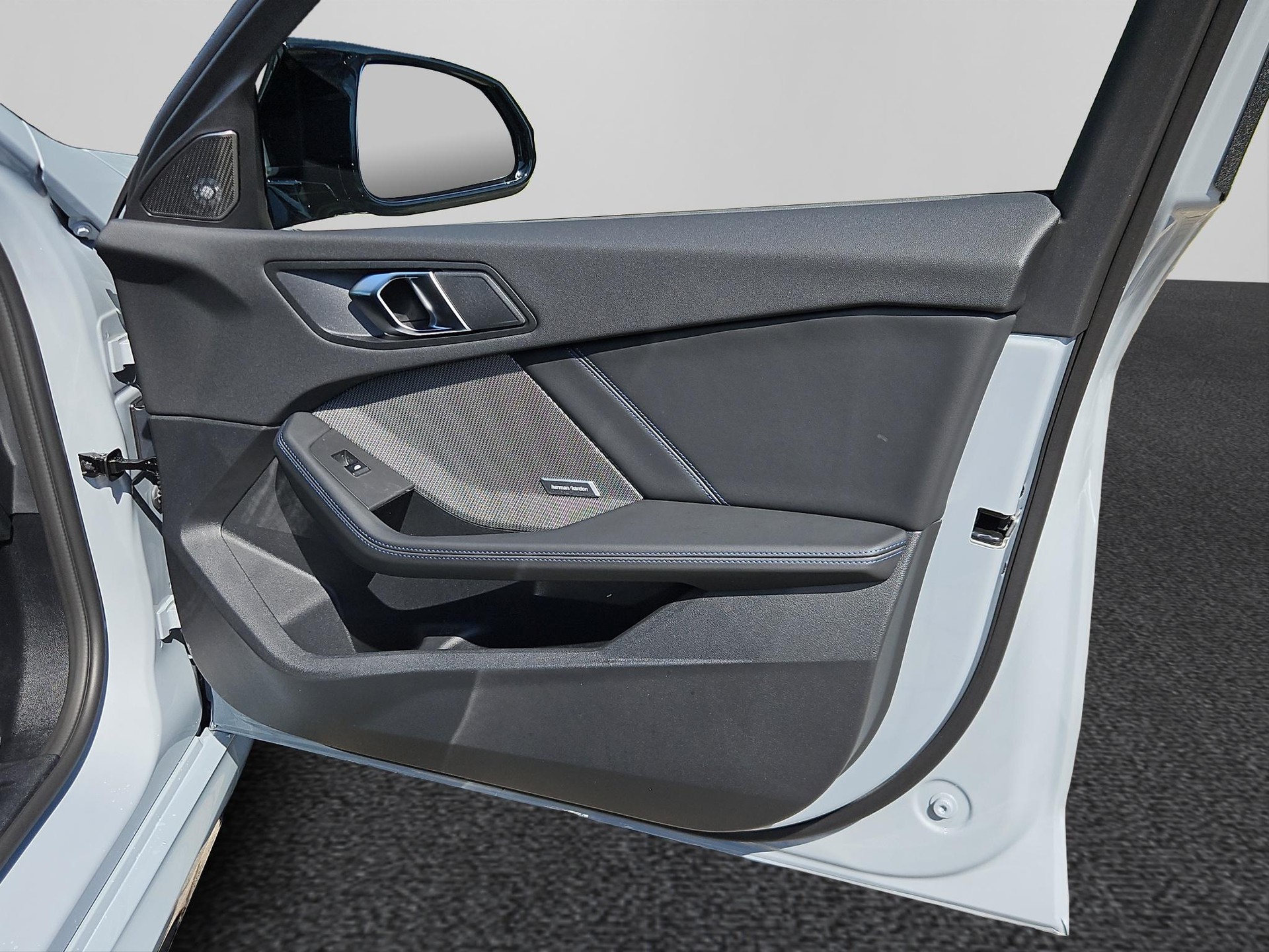 BMW M135i xDrive M Sport Pro-image-16