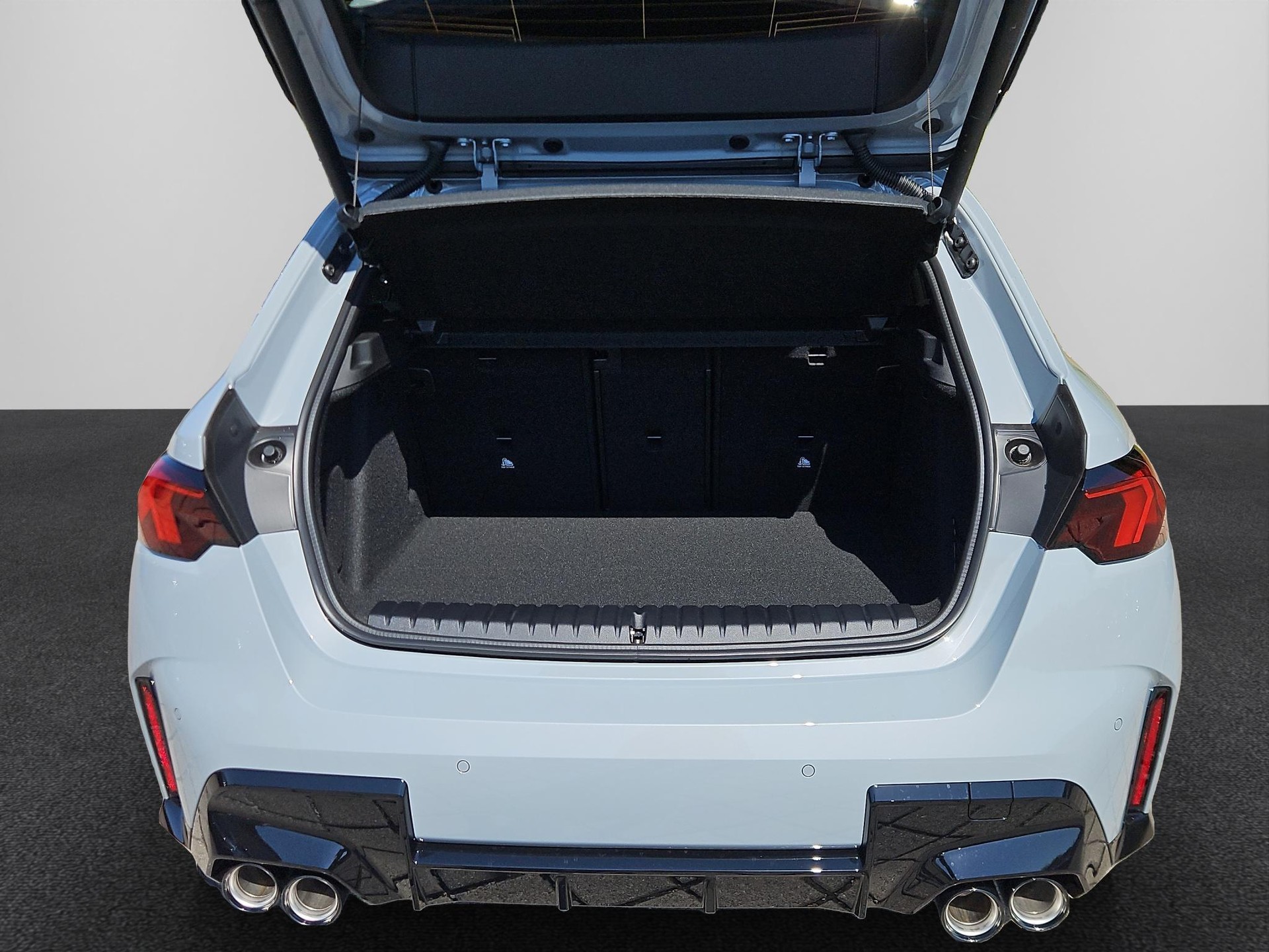 BMW M135i xDrive M Sport Pro-image-18