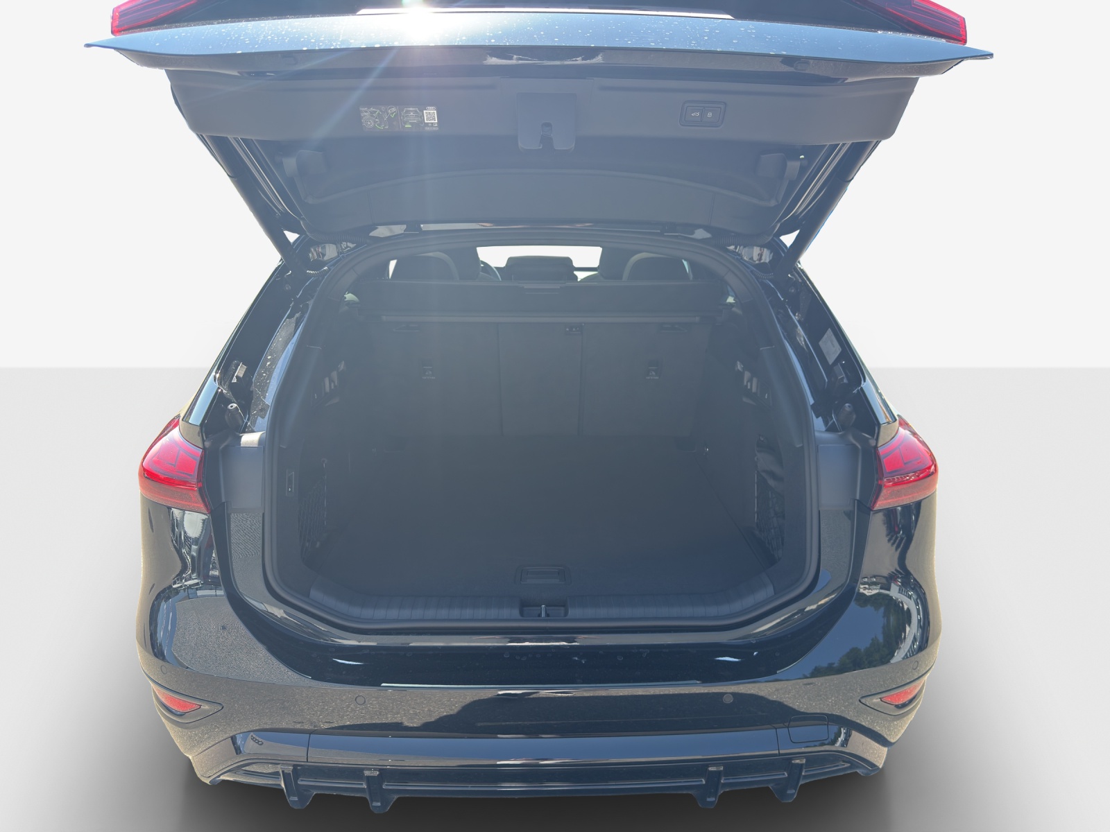 AUDI A6 Avant e-tron quattro-image-12
