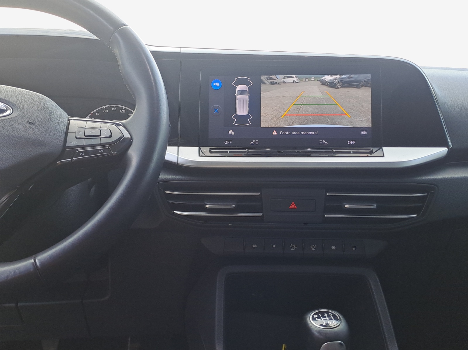 FORD Tourneo Connect 2.0 EcoBlue Titanium-image-10