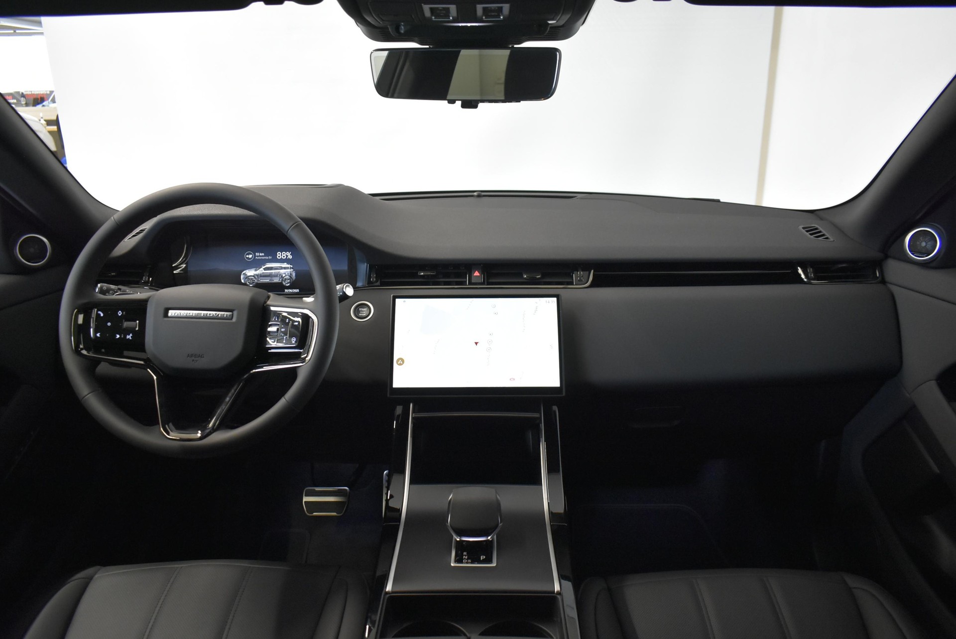 LAND ROVER Range Rover Evoque 1.5 T 270e Dynamic SE - Ruote invernali incluse-image-7